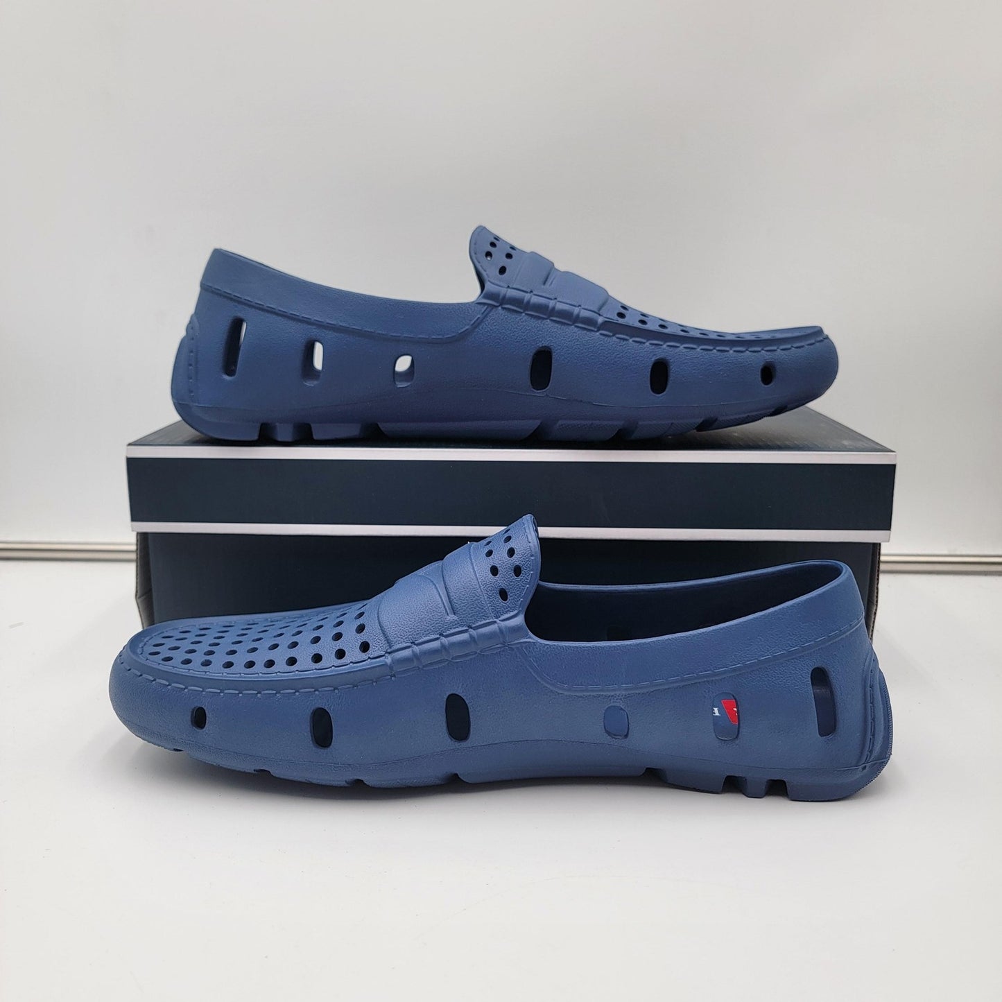 Club Room Atlas Shoes Mens Size 11 Slip On Loafers Water Friendly Lightweight1