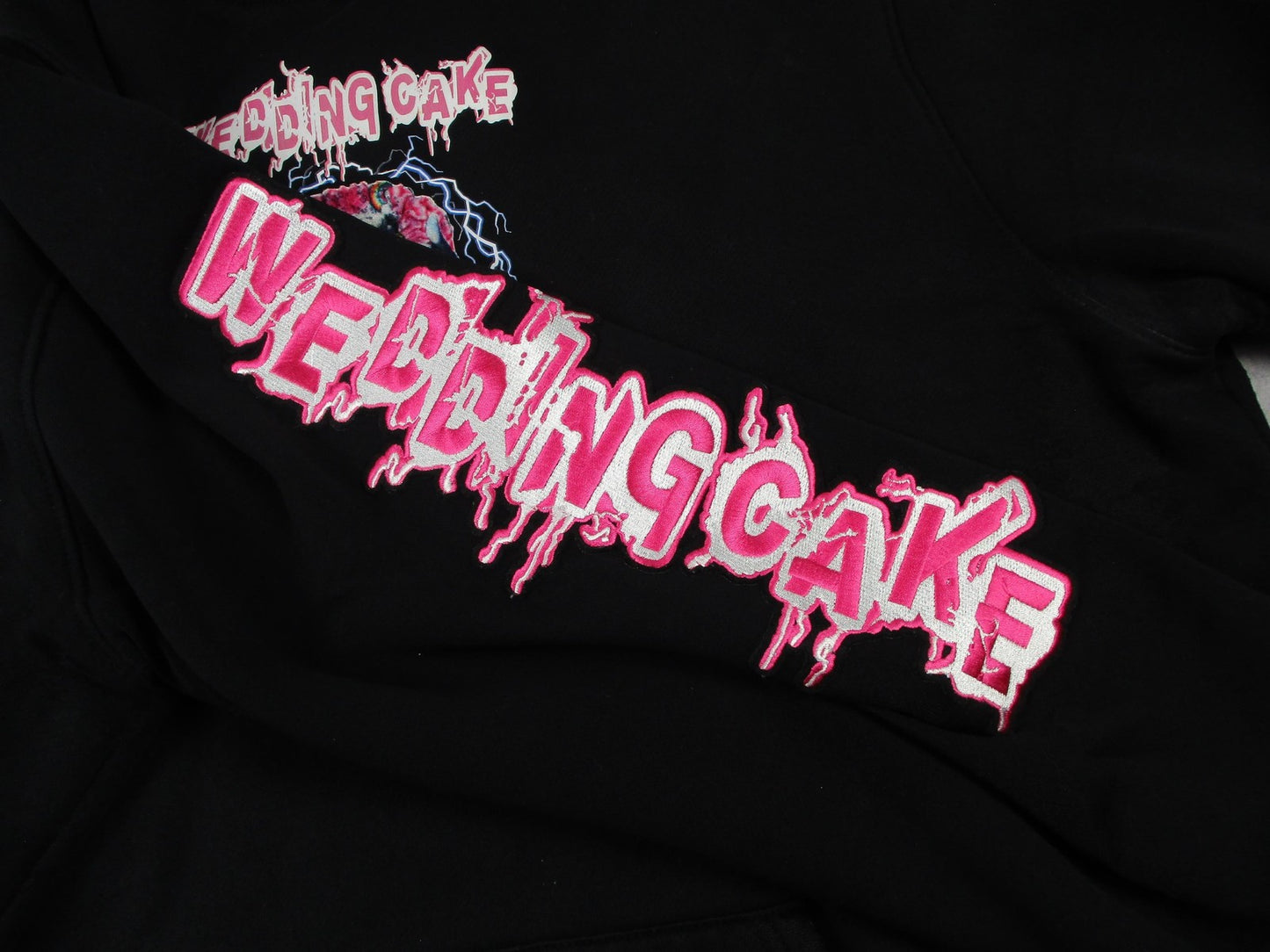 Wedding Cake Hoodie Mens 2XL Black Graphic Pullover Back Embroidered