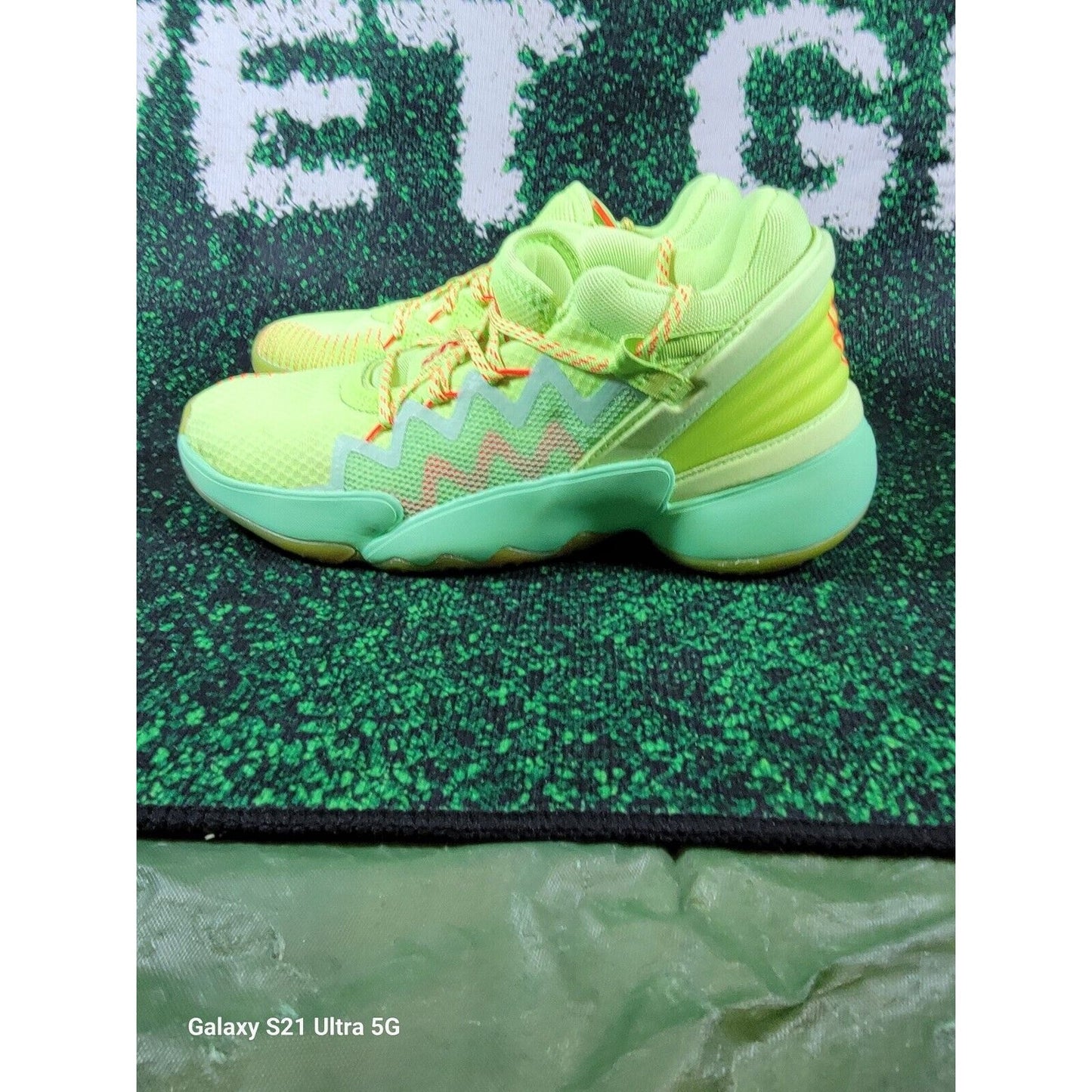 Adidas Womens D.O.N Issue 2 FW8747 Green Spidey Sense Sneaker Shoes Size 7