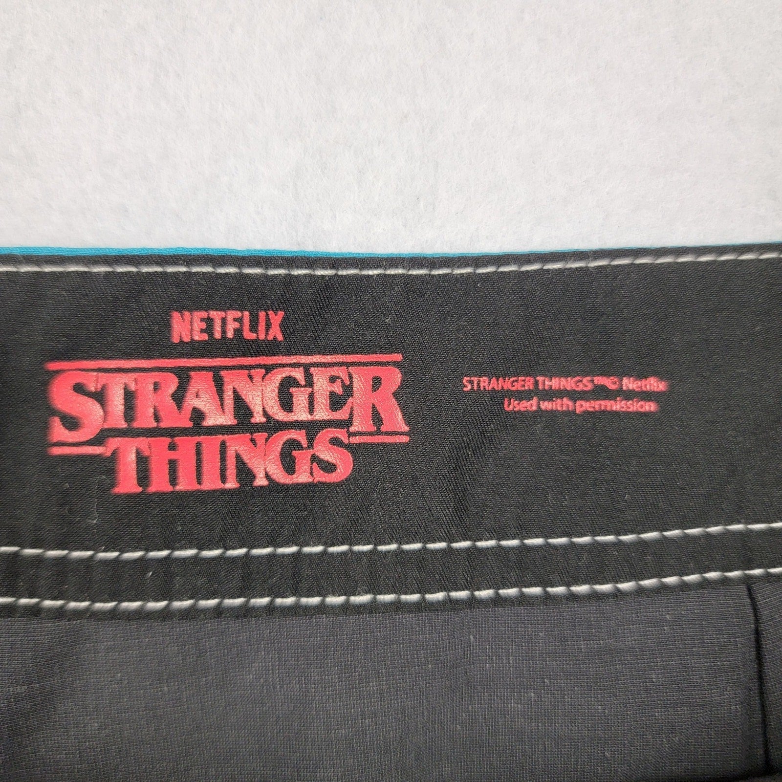 Quiksilver x Stranger Things Boardshorts Men’s 40 Recycled Hemp Stretch Surf3