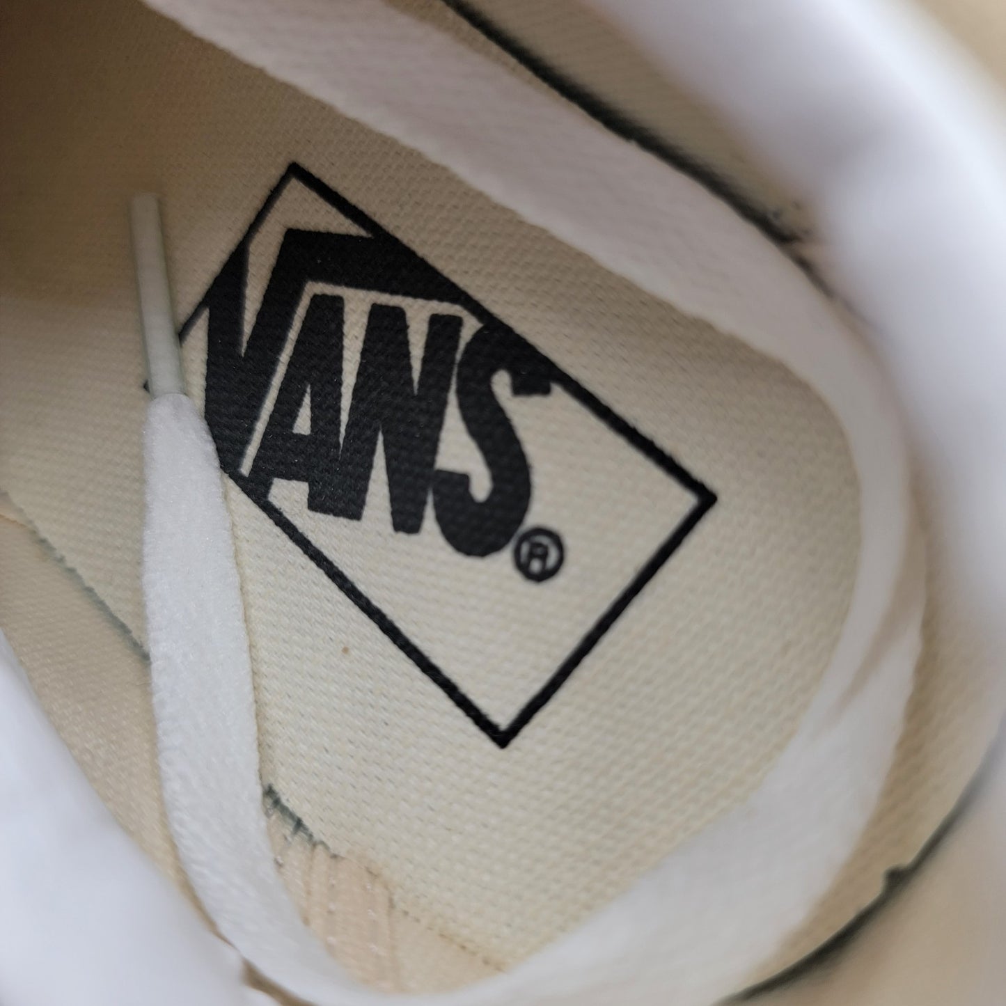 Vans Old Skool Cornstalk True White Size 4.5 Men / 6 Women Sneakers VN0A38G17ZF5