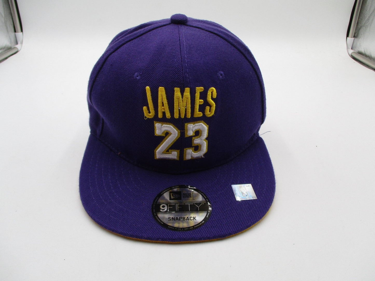 Los Angeles Lakers Hat Cap Snap Back One Size Purple NBA New Era James 230