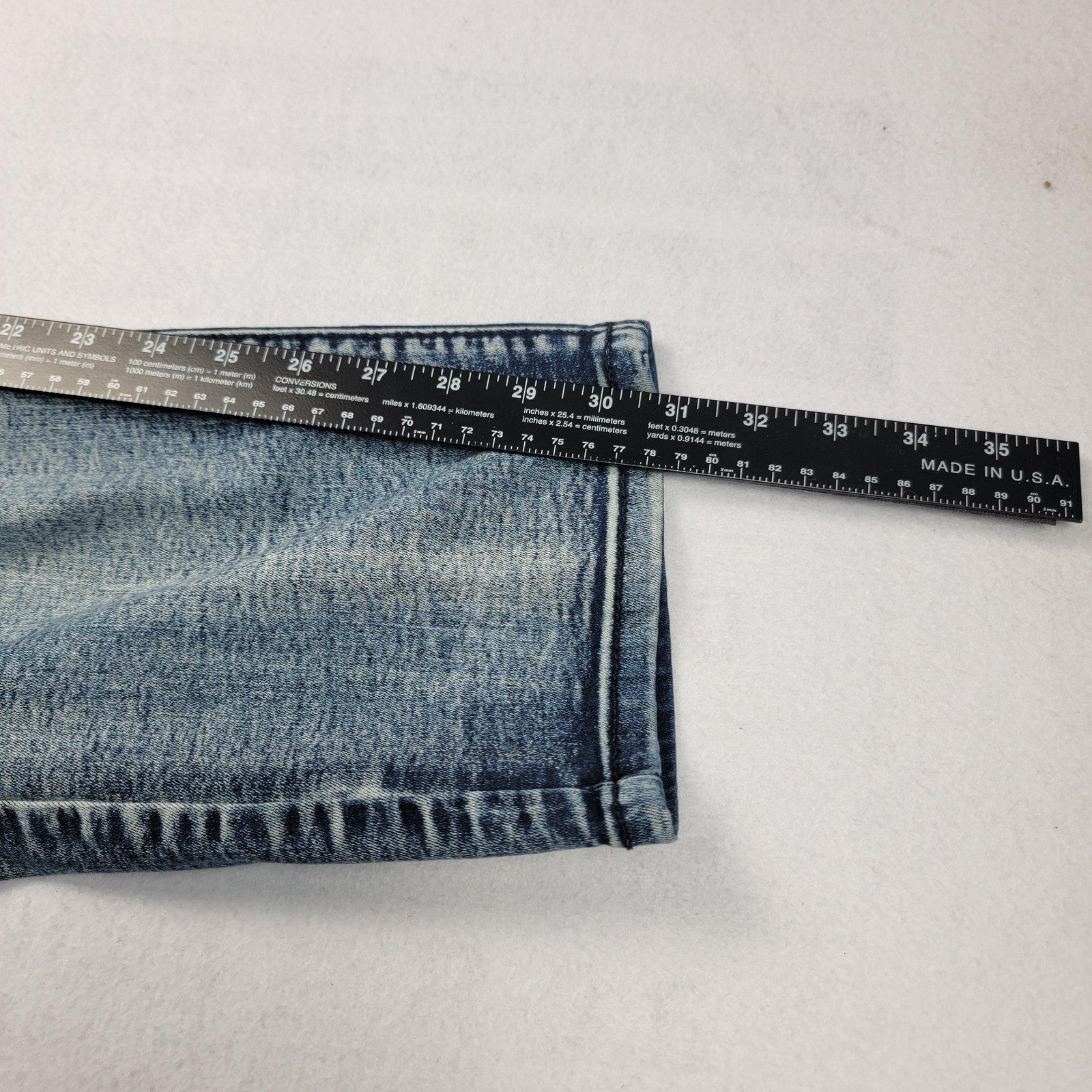Argonaut Jeans Mens 42x32 Light Wash Ultra Slim Distressed Denim Pants