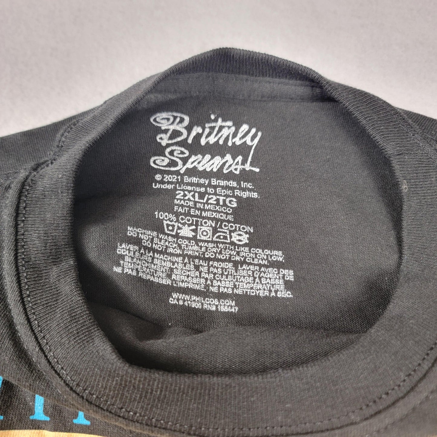 2 pack bundle Def Leppard + Britney Spears Mens 2XL Blue Black