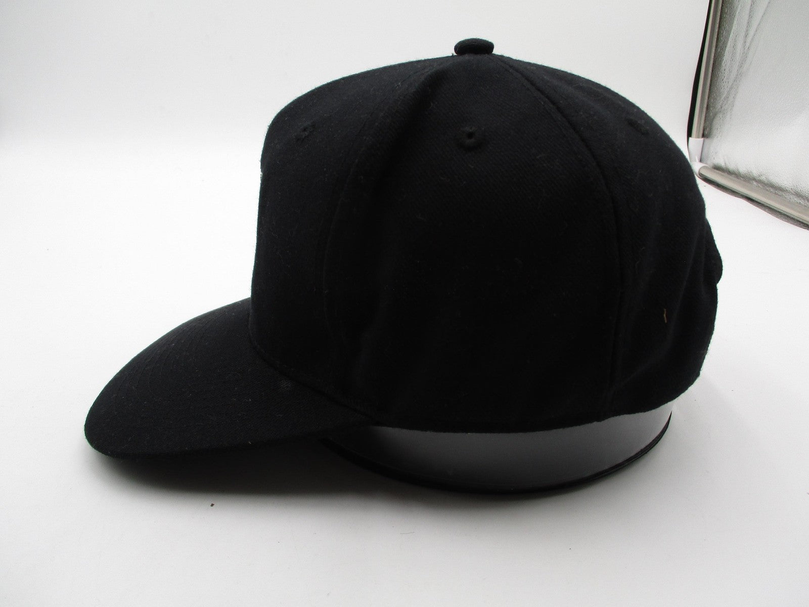 Mass Attack Roller Derby Hat Cap Snap Back One Size Black Mens Headmost2