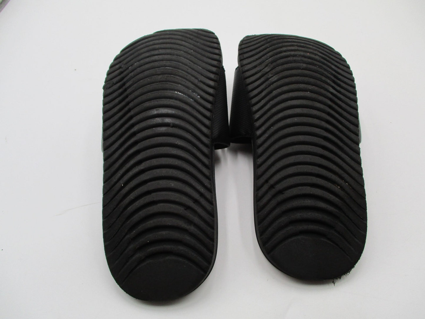 Nike Kawa Slide Shoes Youth Size 4Y Black Comfort Slide Sandals 819352-0016