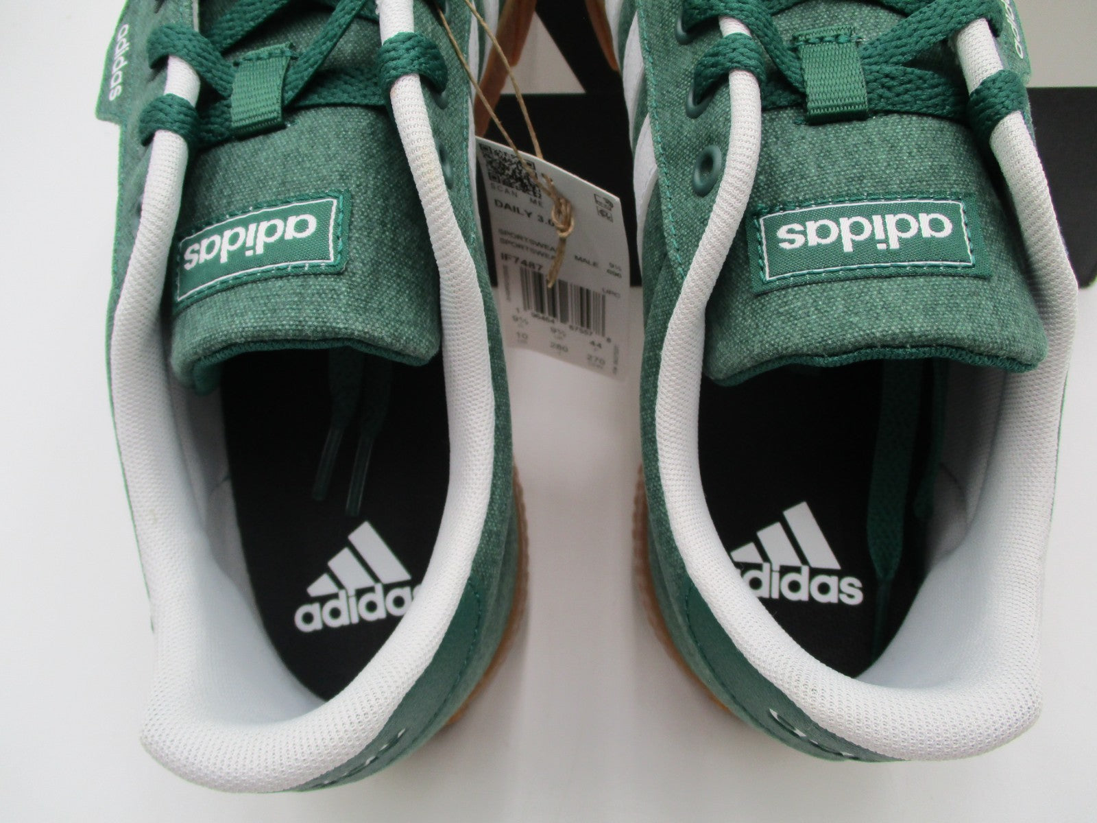Adidas Daily 3.0 Men’s Sz 10 Green White Gum Casual Sneakers IF7487 Skate Shoes14