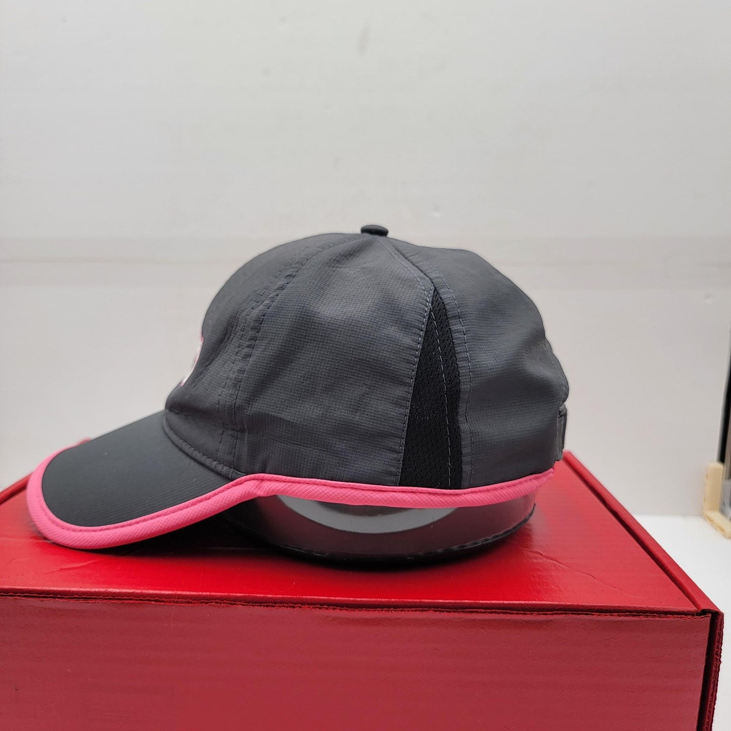 Hershey's Hat Cap Strap Back Gray Pink Embroidered Logo One Size Mens Womens2