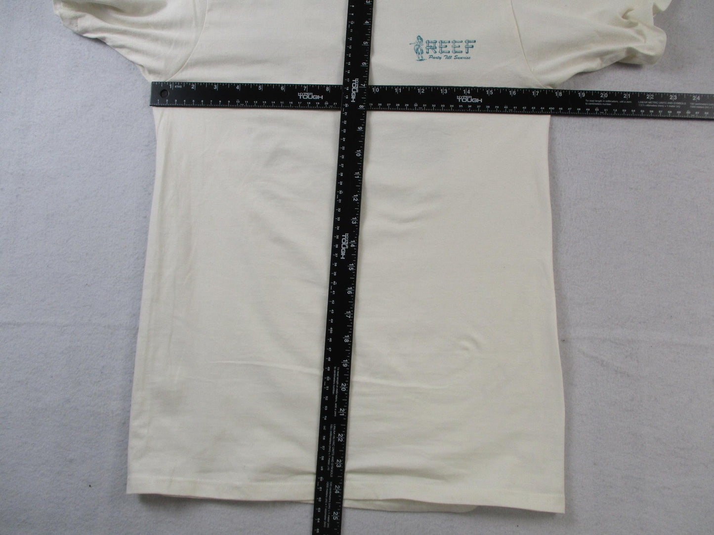 Reef Shirt Mens Small Vintage White Party Till Sunrise Surf Graphic Tee 15024