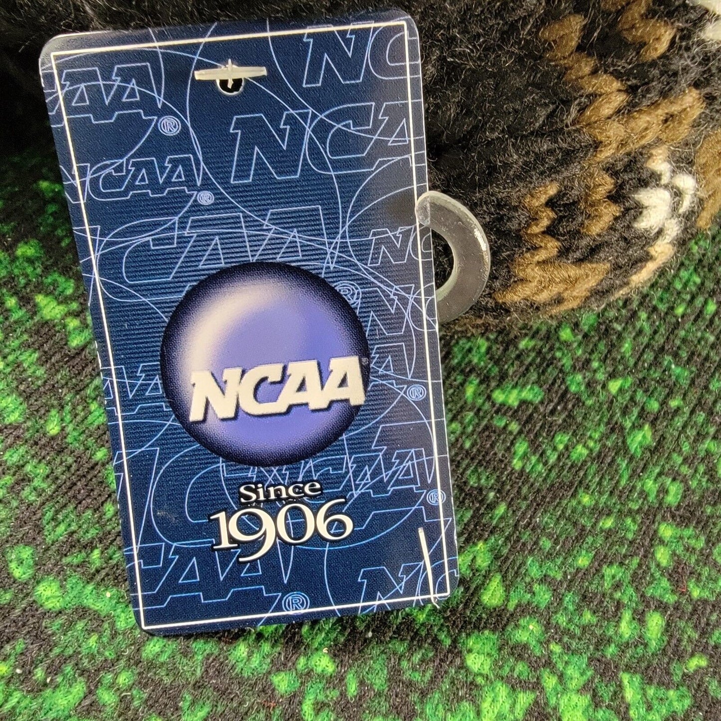UNH Wildcats Winter Hat OSFA4