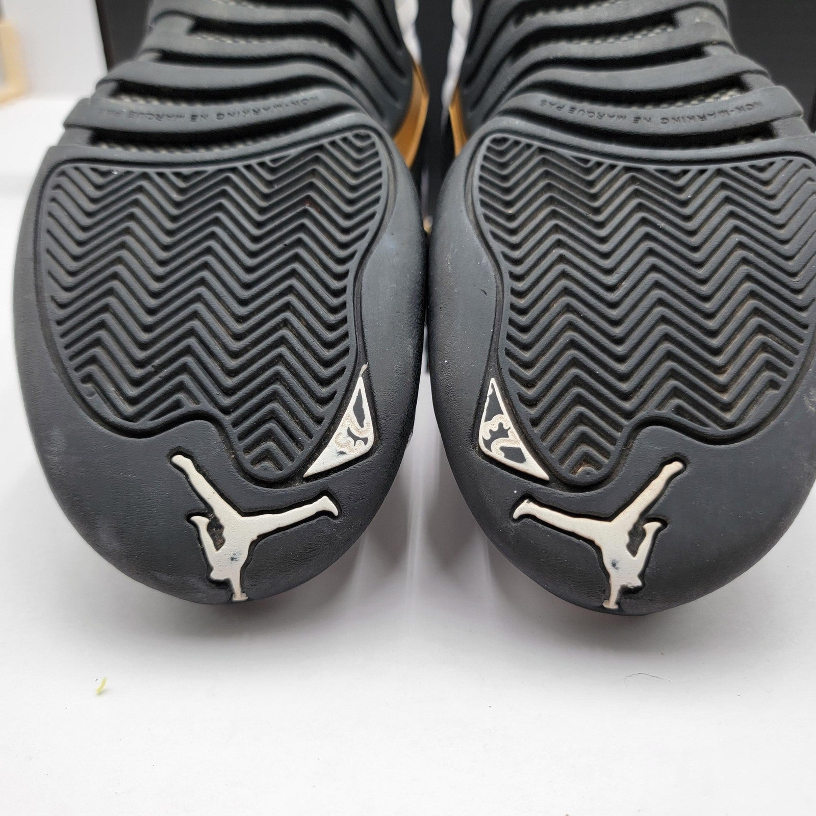 Air Jordan 12 Retro Shoes Youth Size 6Y Taxi 153265170 OG Sneakers