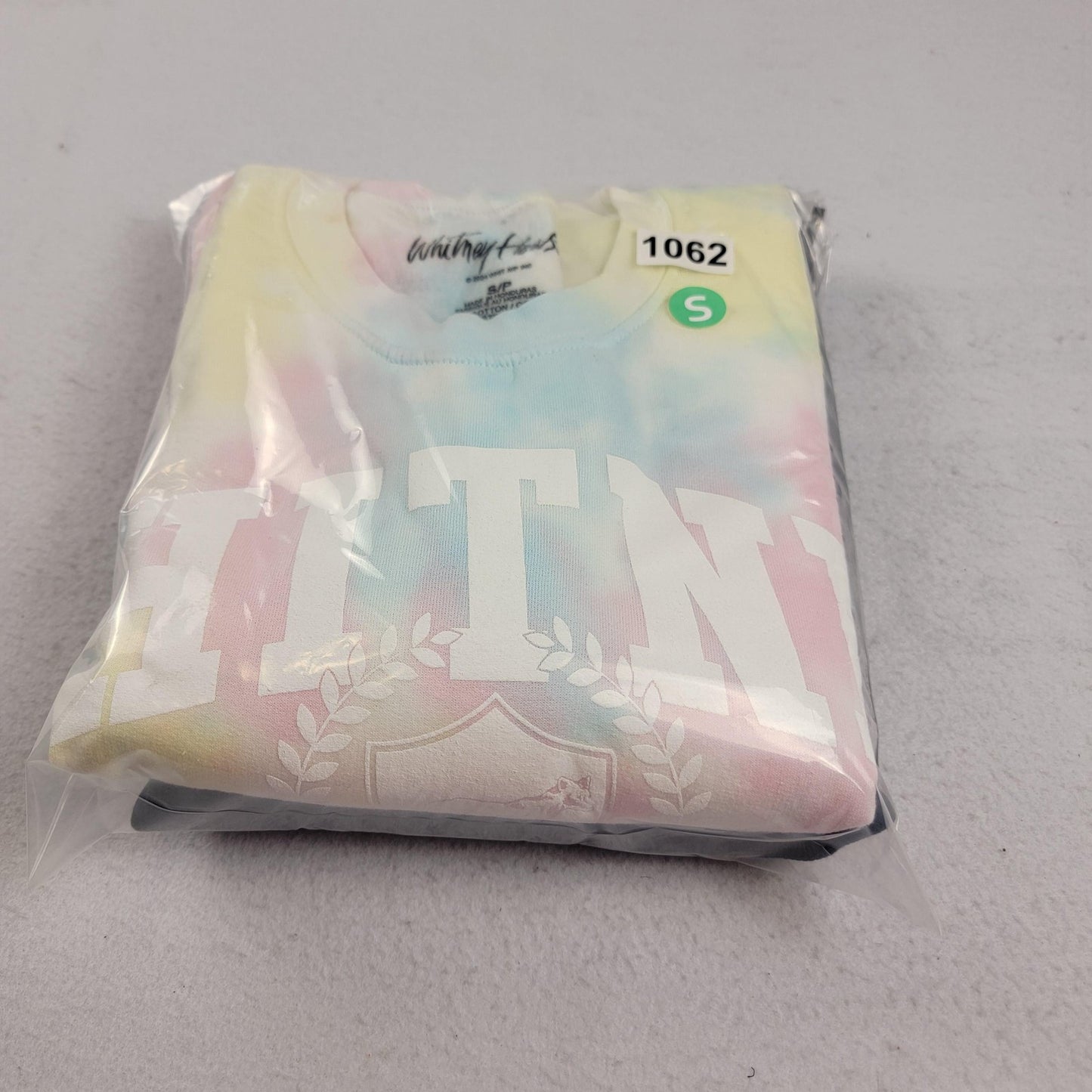 2 pack Whitney Houston Pastel Tie Dye & Volcom Sweatshirts Sz S Crewneck