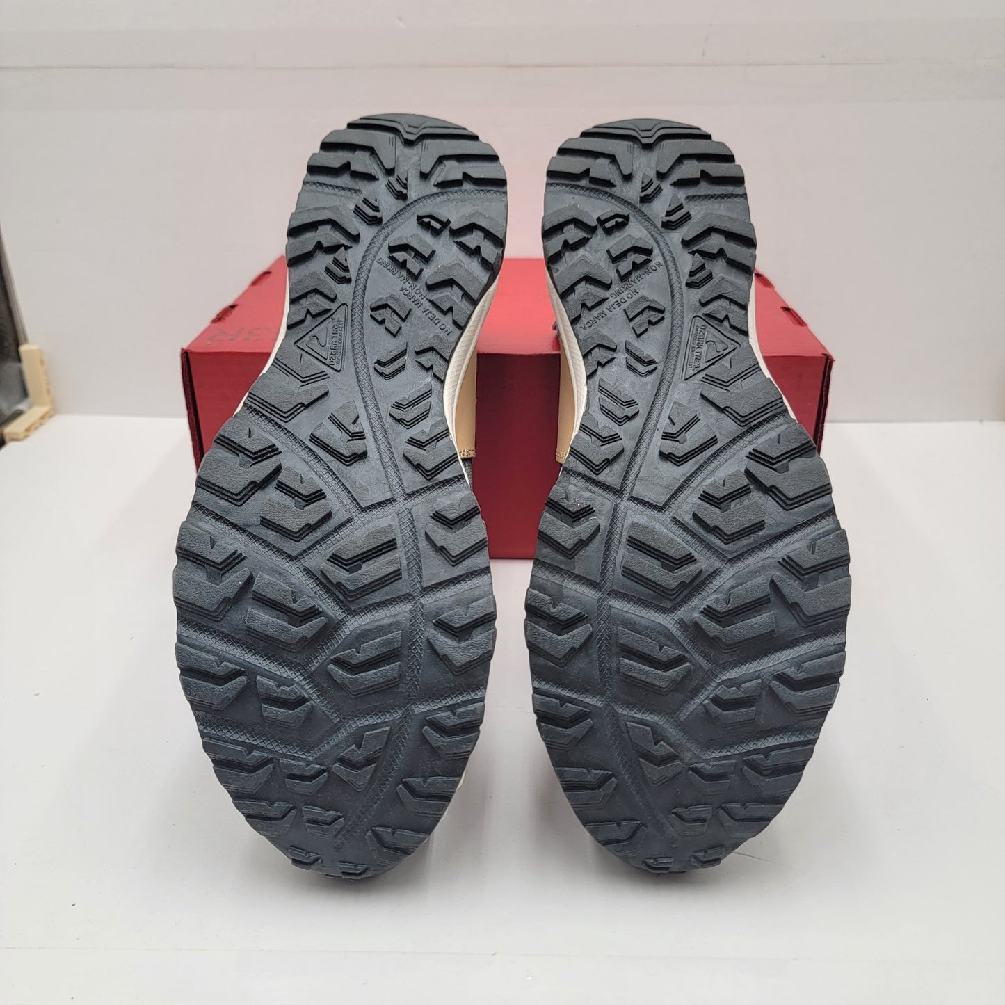 Ozark Trail Aqua Trainer Shoes Mens Size 13 Leather Flexible Midsole Outdoor 2886