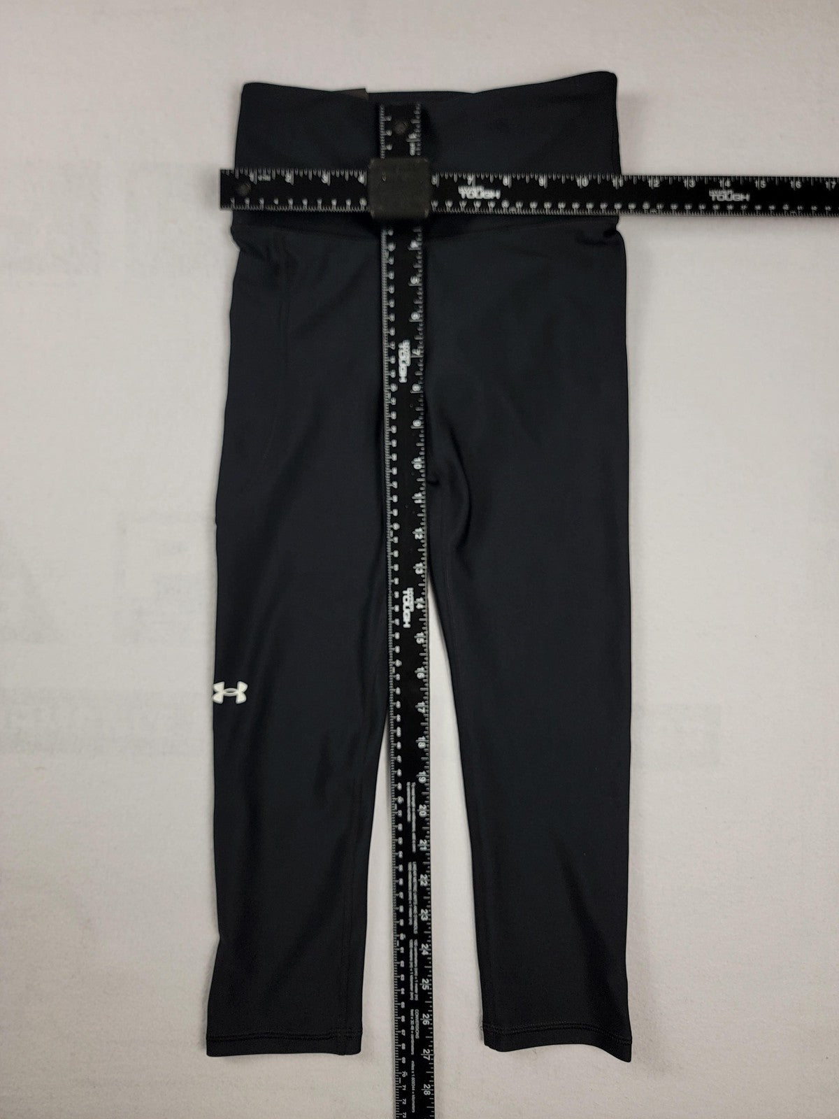 Under Armour Capri Leggings Womens XS Black Compression High Rise HeatGear
