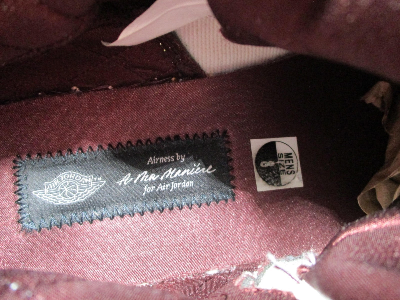 Nike Air Jordan 1 High OG A Ma Manière Men's Size 8 Sail Burgundy DO7097-100 1G116