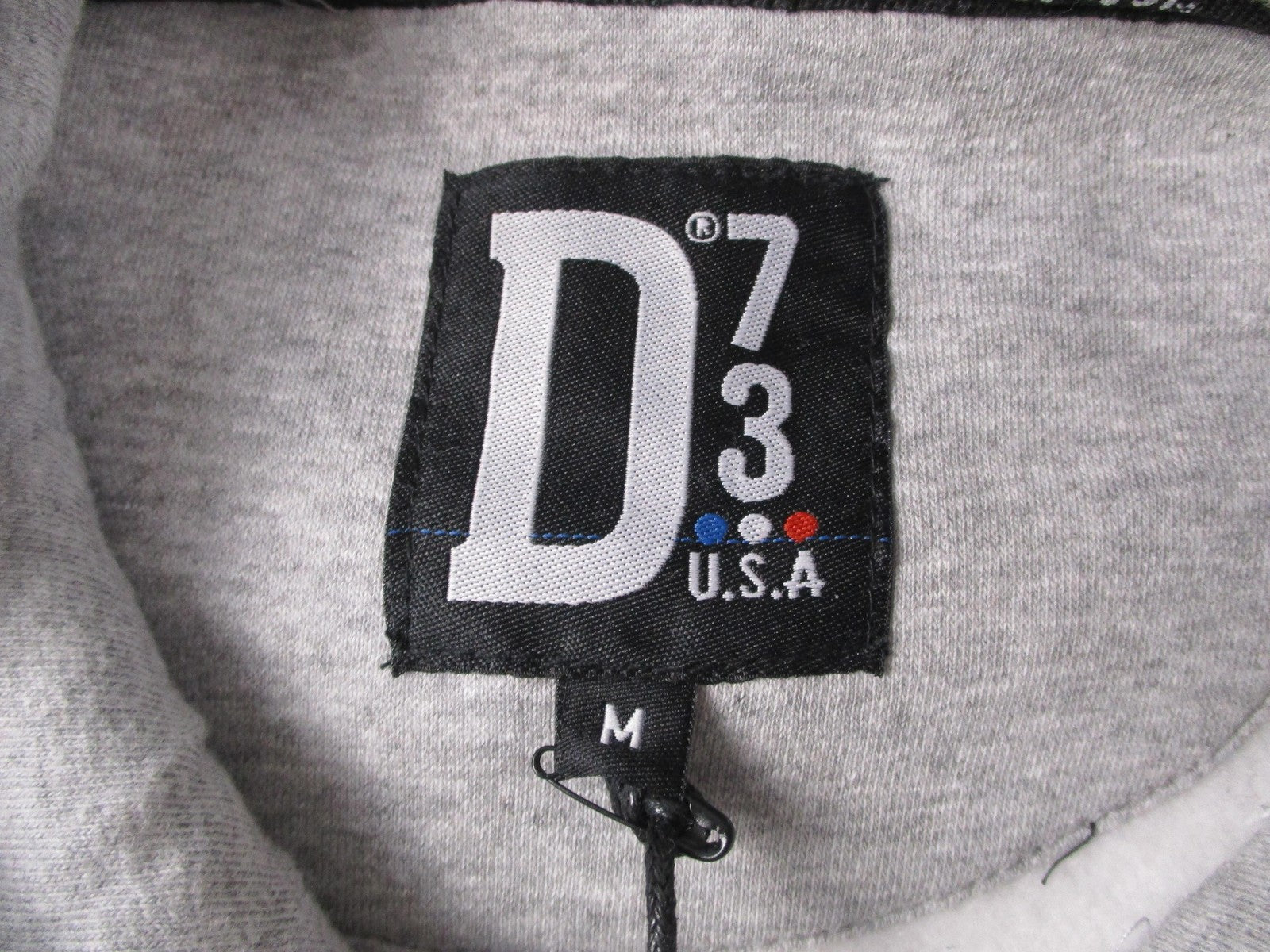 D73 USA Hot Wheels Hoodie Mens Medium Gray Pullover Fleece Embroidered Logo 12935