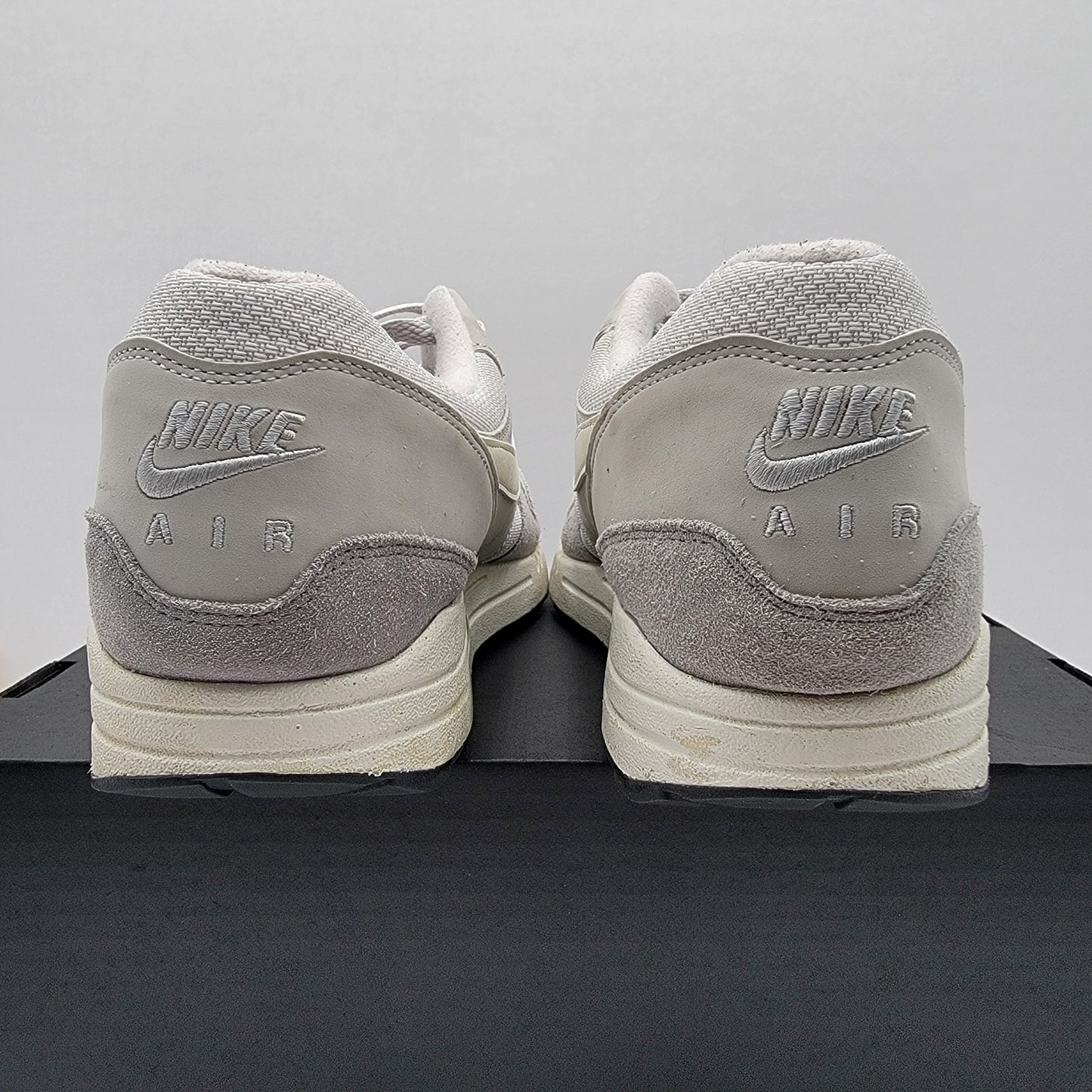 Nike Air Max 1 AH8145011 Gray White Men’s Size 14 Retro Running Shoes