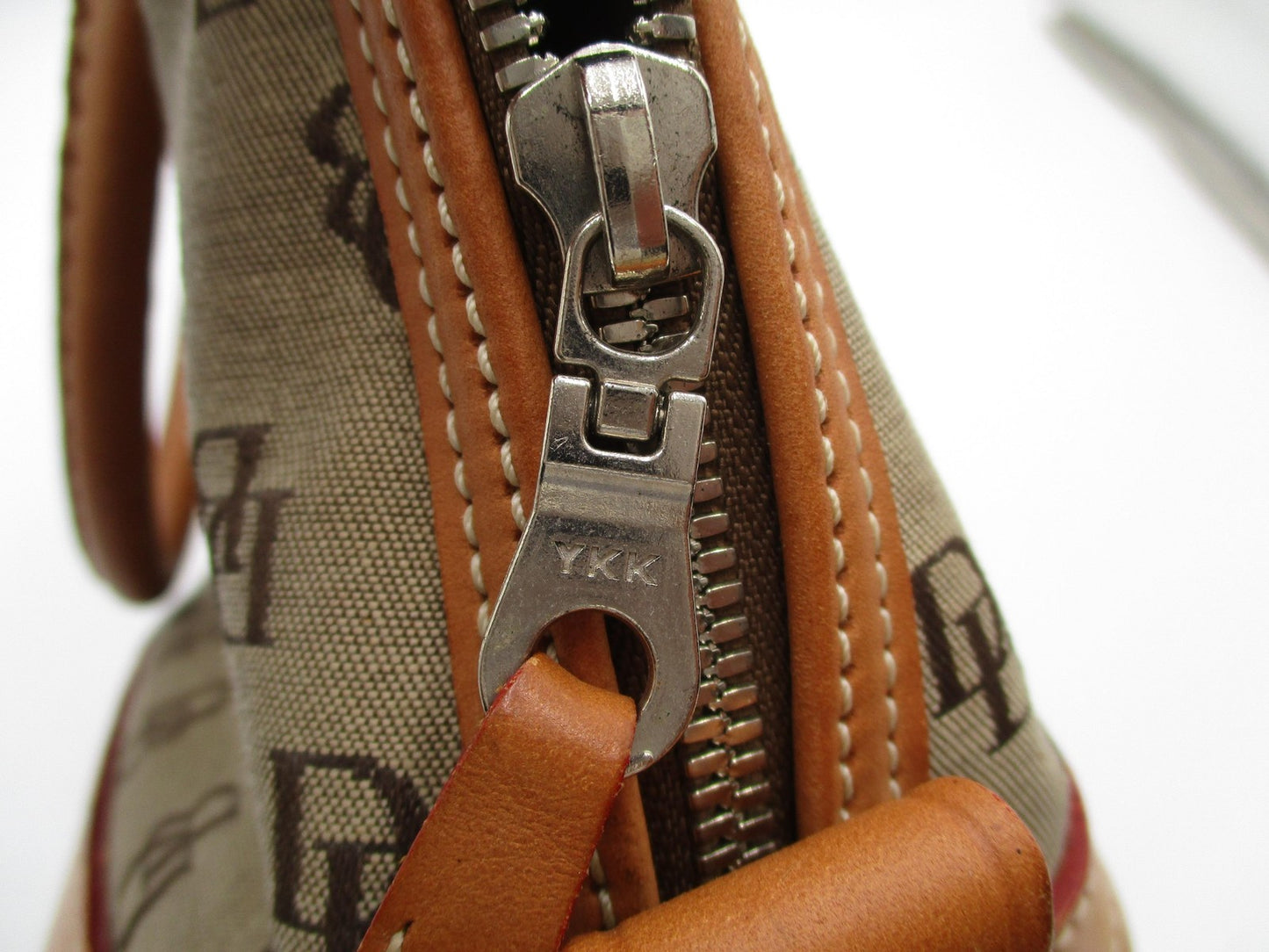 Vintage Dooney & Bourke Satchel Bag Womens Medium Brown Monogram Canvas USA14