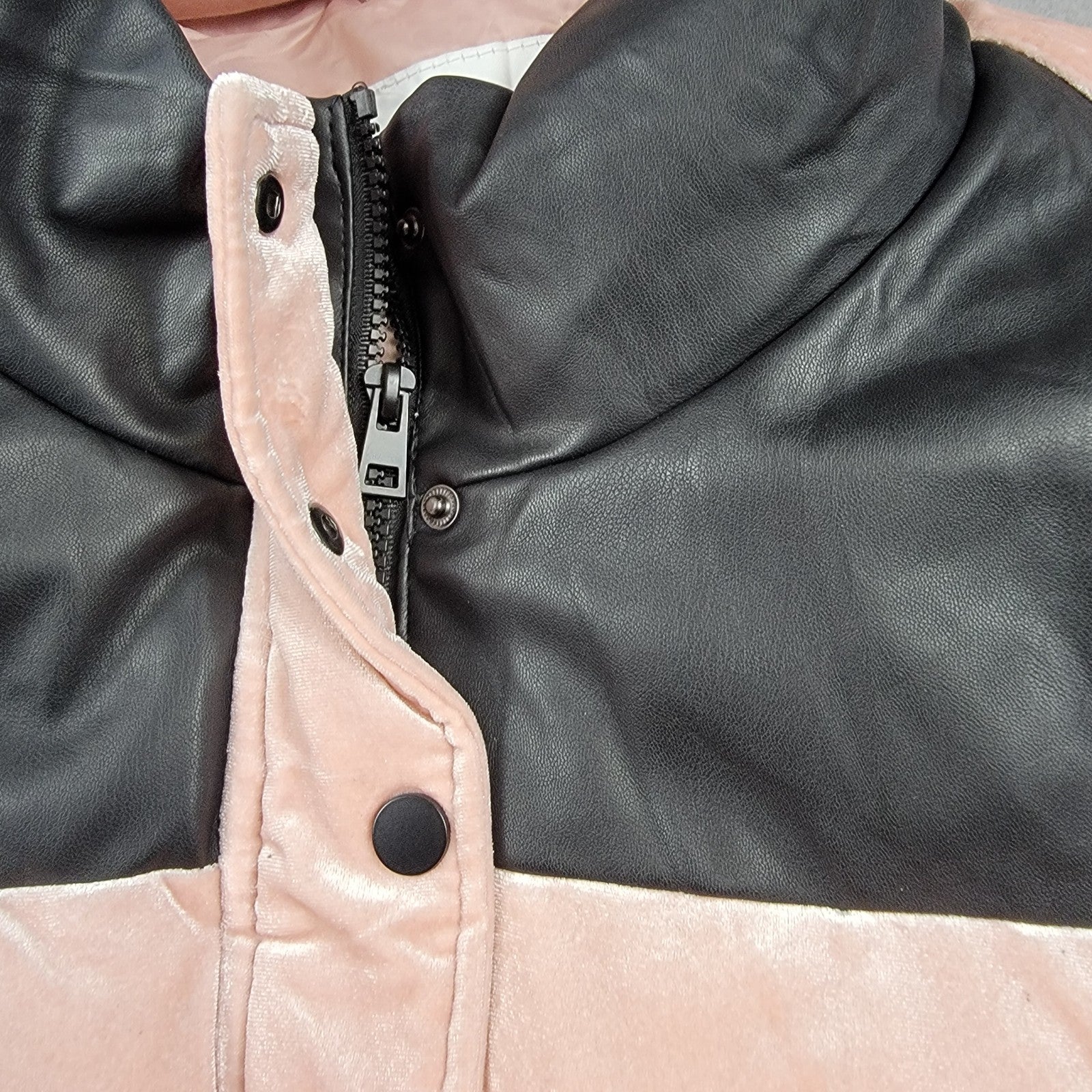 Celebrity Pink XL Pink Velvet Faux Leather Puffer Jacket Women’s