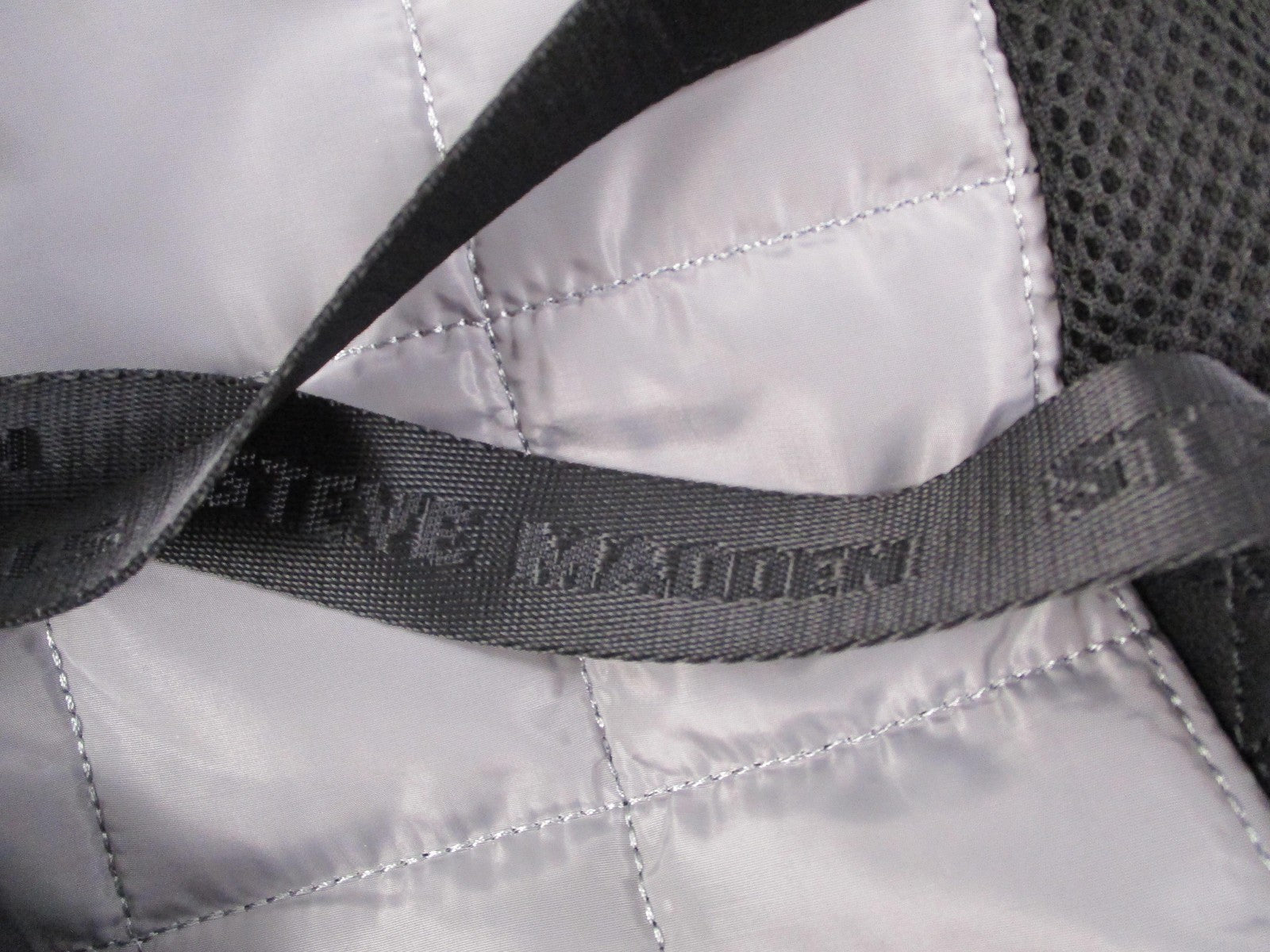 Steve Madden Backpack Womens Medium Gray Quilted Drawstring Travel Bag Pockets3
