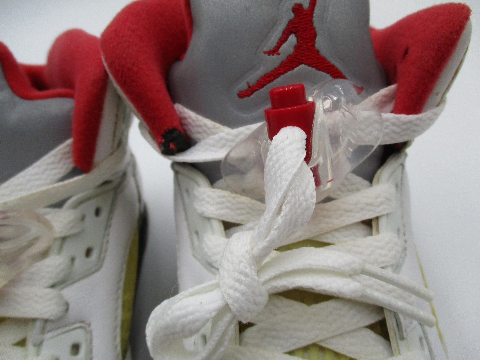 Nike Air Jordan 5 Retro Shoes Youth Size 5Y White Red Fire Red GS 440888-1013