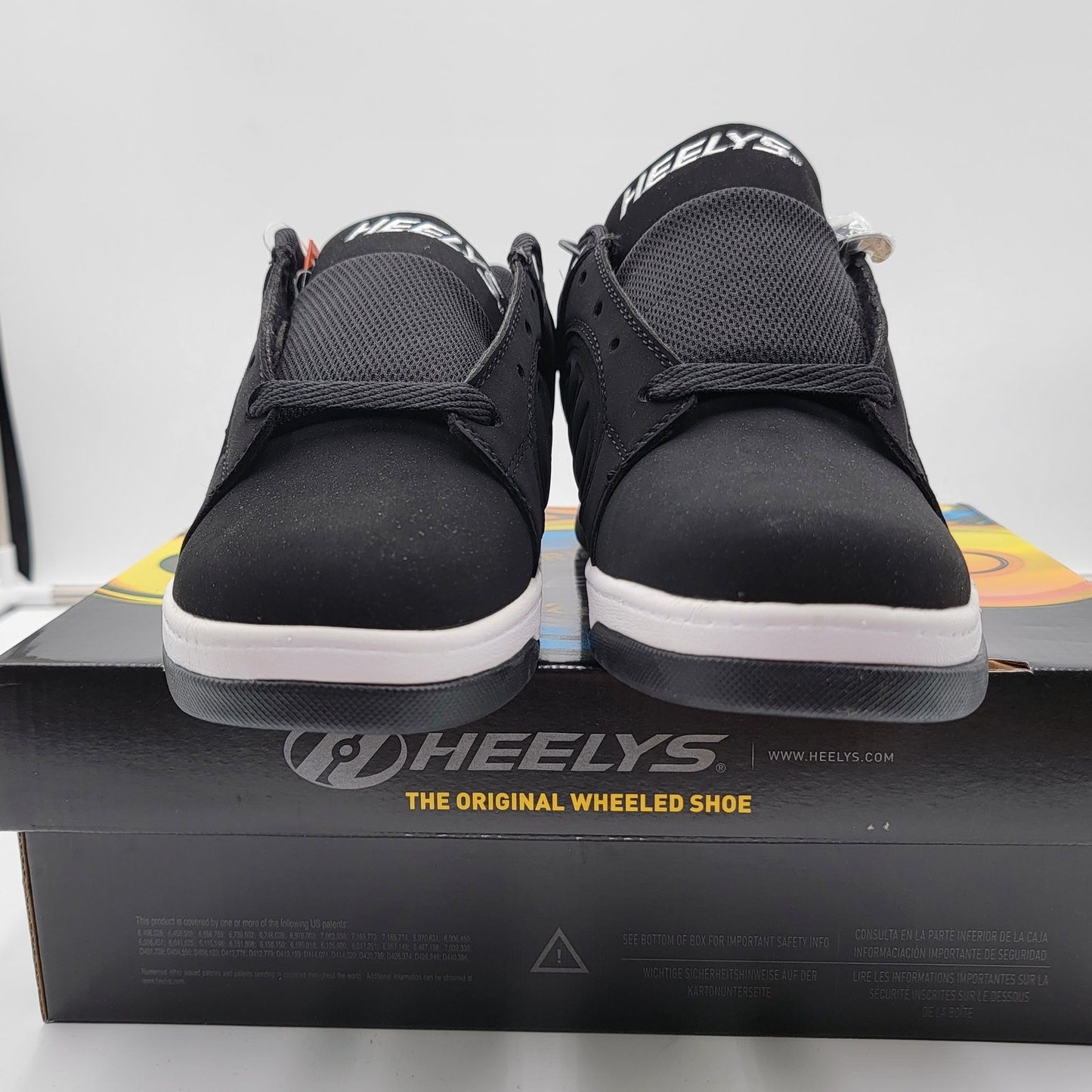 New Heelys Voyager Black  Size 7M / 8.5W  In Box!3