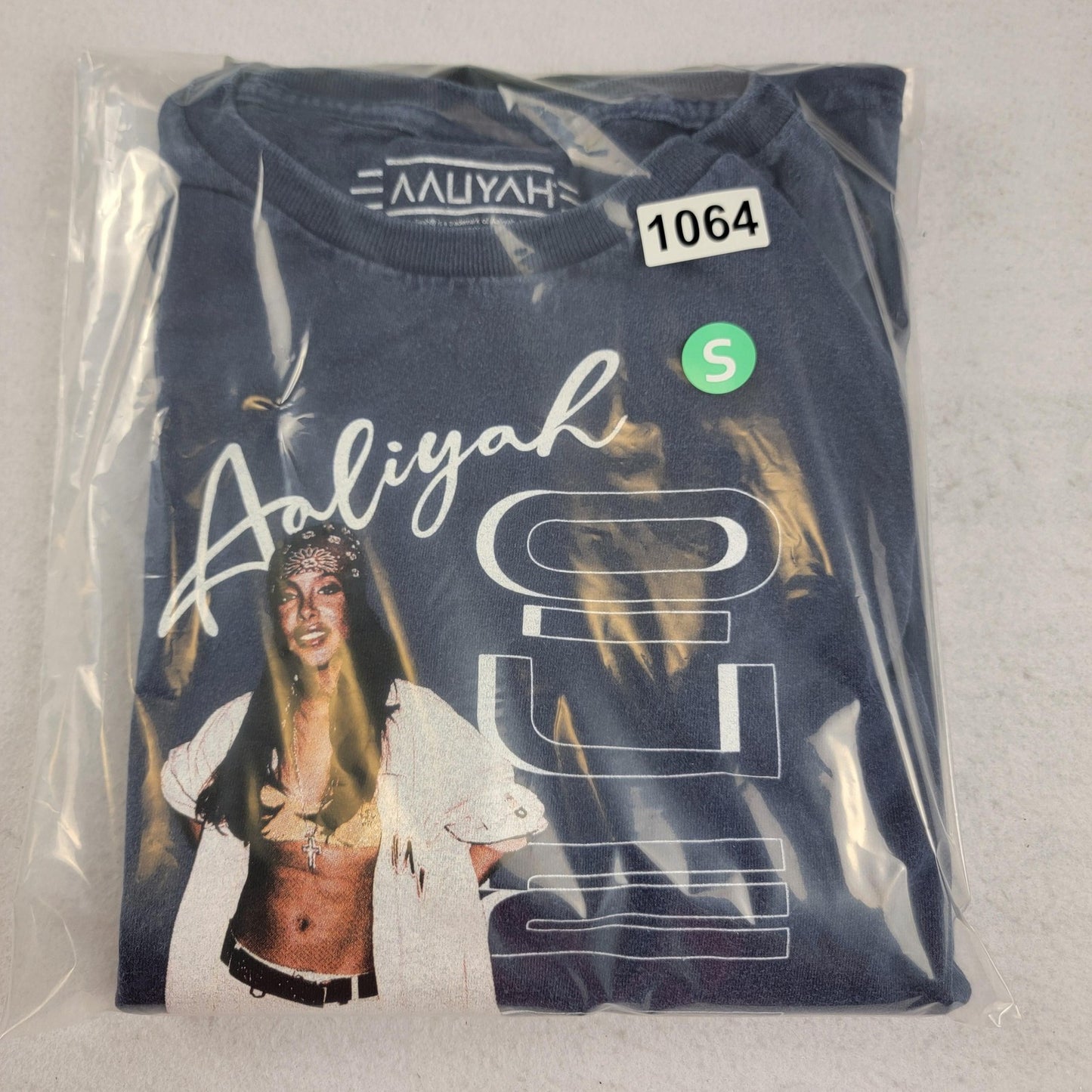 2 Pack Aaliyah Shirt Womens Small Blue & Black R&B Queen Graphic Tee