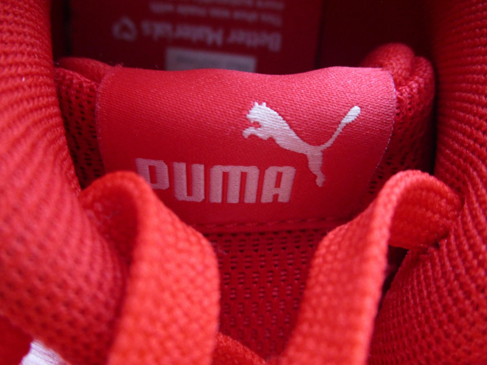 Puma Shoes Mens Sz 10 Red White Low Top Casual Colorblock Sneakers 38081019 1S810