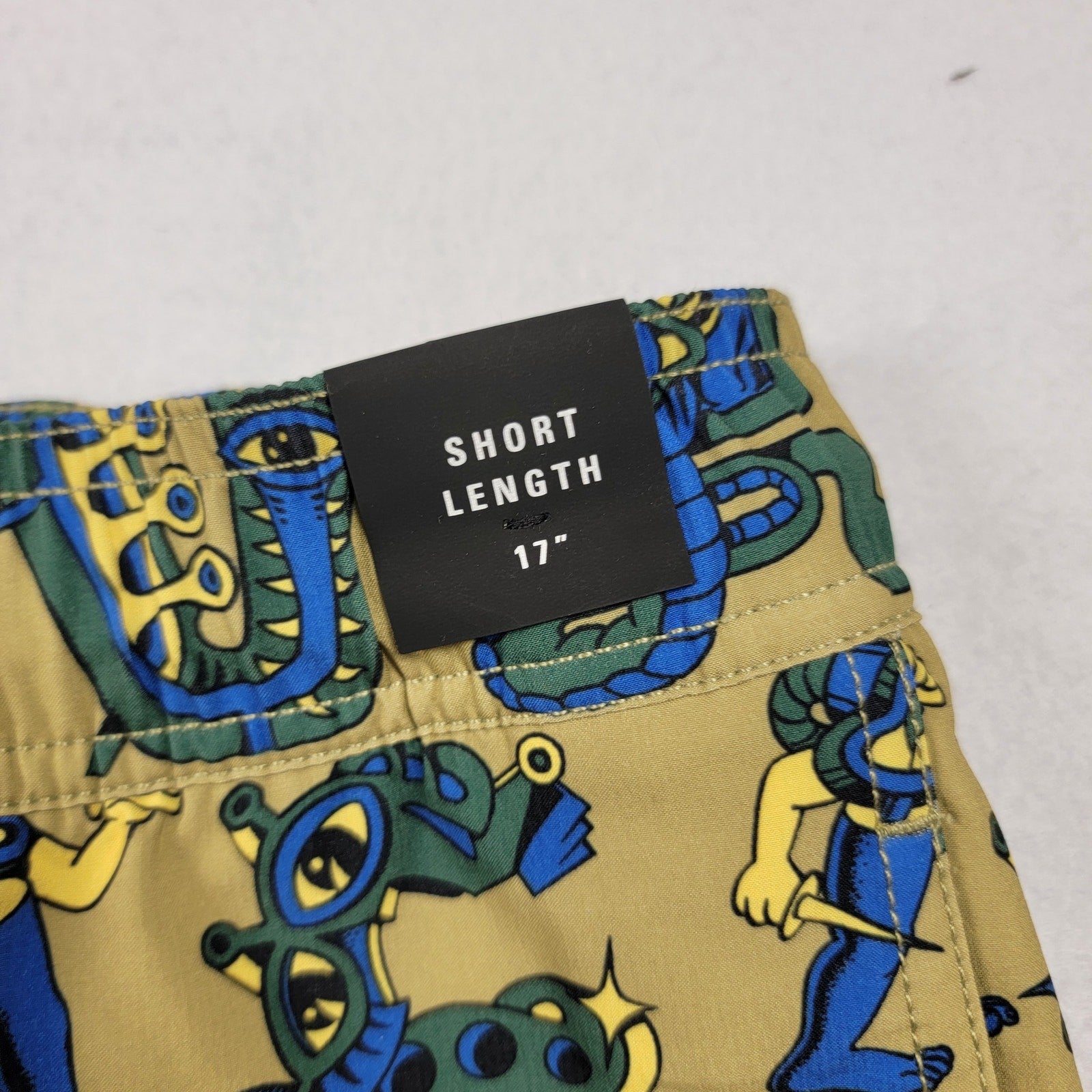 RVCA Artist Network Program Boardshorts Men’s Medium Tan Graphic Swim Trunks 17”3