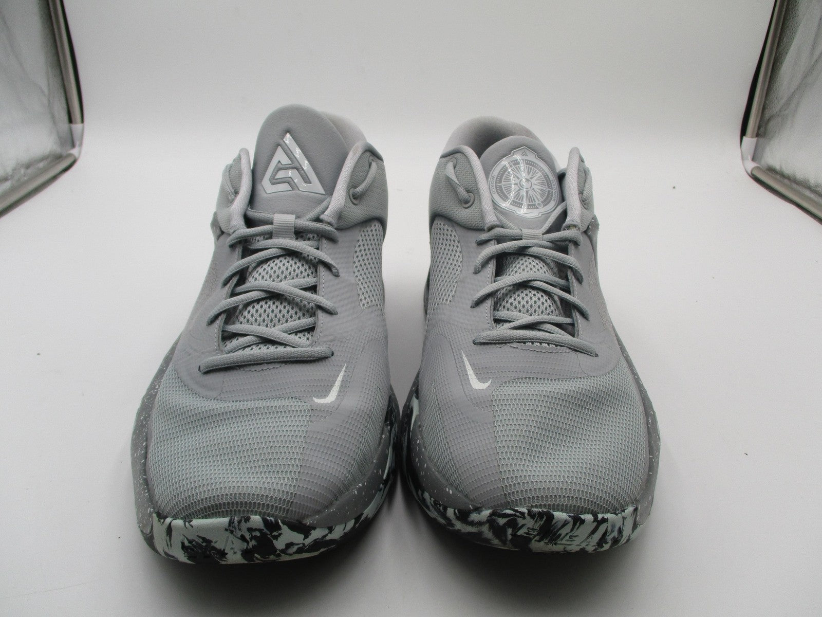 Nike Zoom Freak 4 Shoes Mens Size 13 Gray Low Top Basketball Sneakers DJ6149-0041