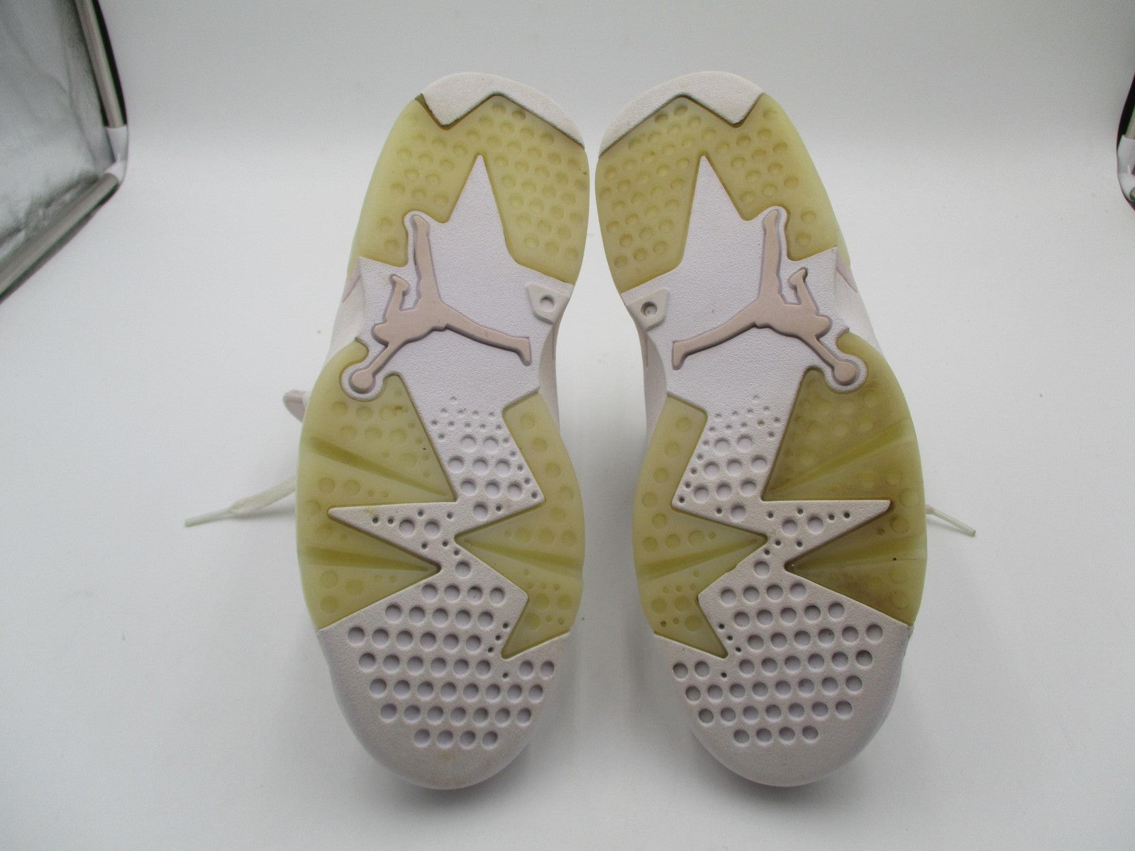 Air Jordan 6 Retro Gold Hoops Shoes Womens Size 7 White Pink Sneakers DH9696-10013