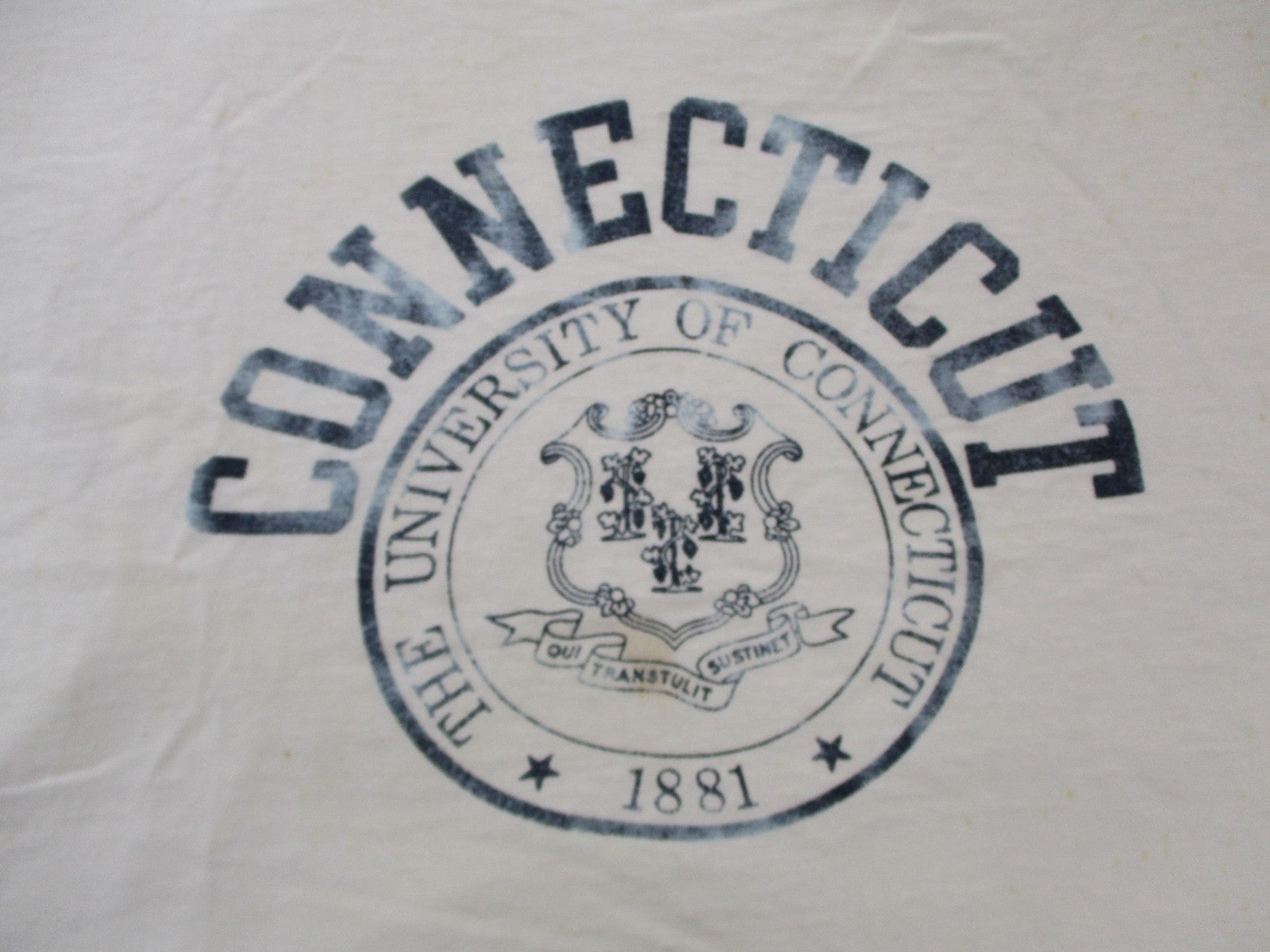 Vintage University Of Connecticut Shirt Mens XL White NCAA College USA5