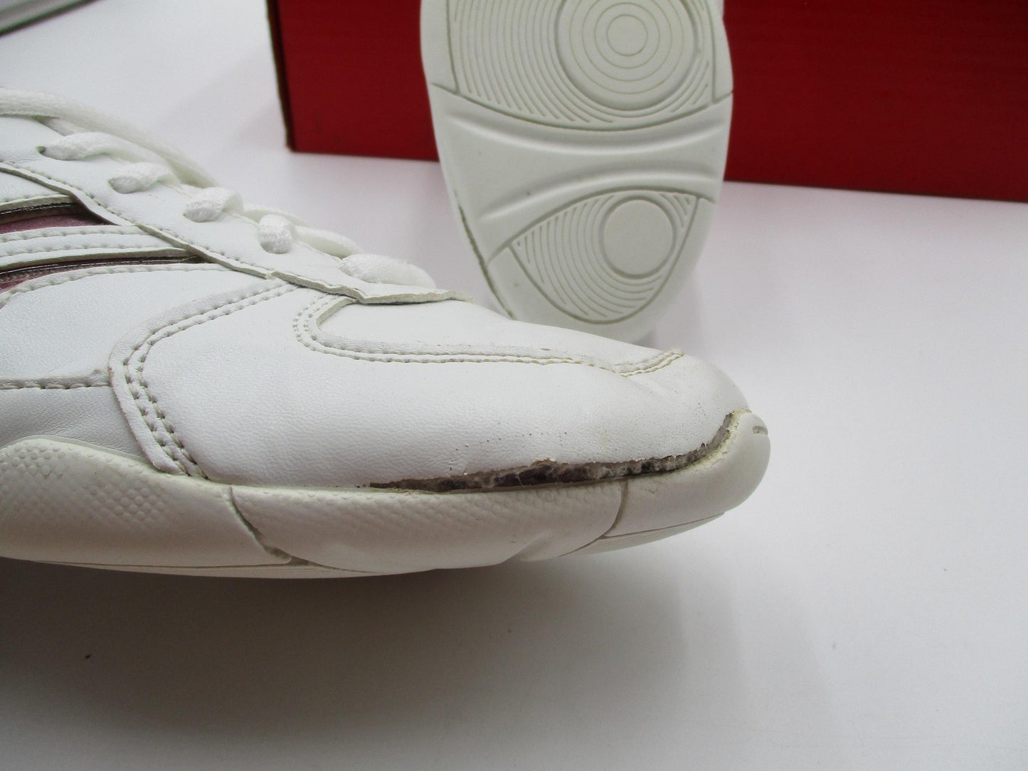 Chassé Flip IV Shoes Womens Size 5.5 White Cheerleading Sneakers 2003606 (1D9)9