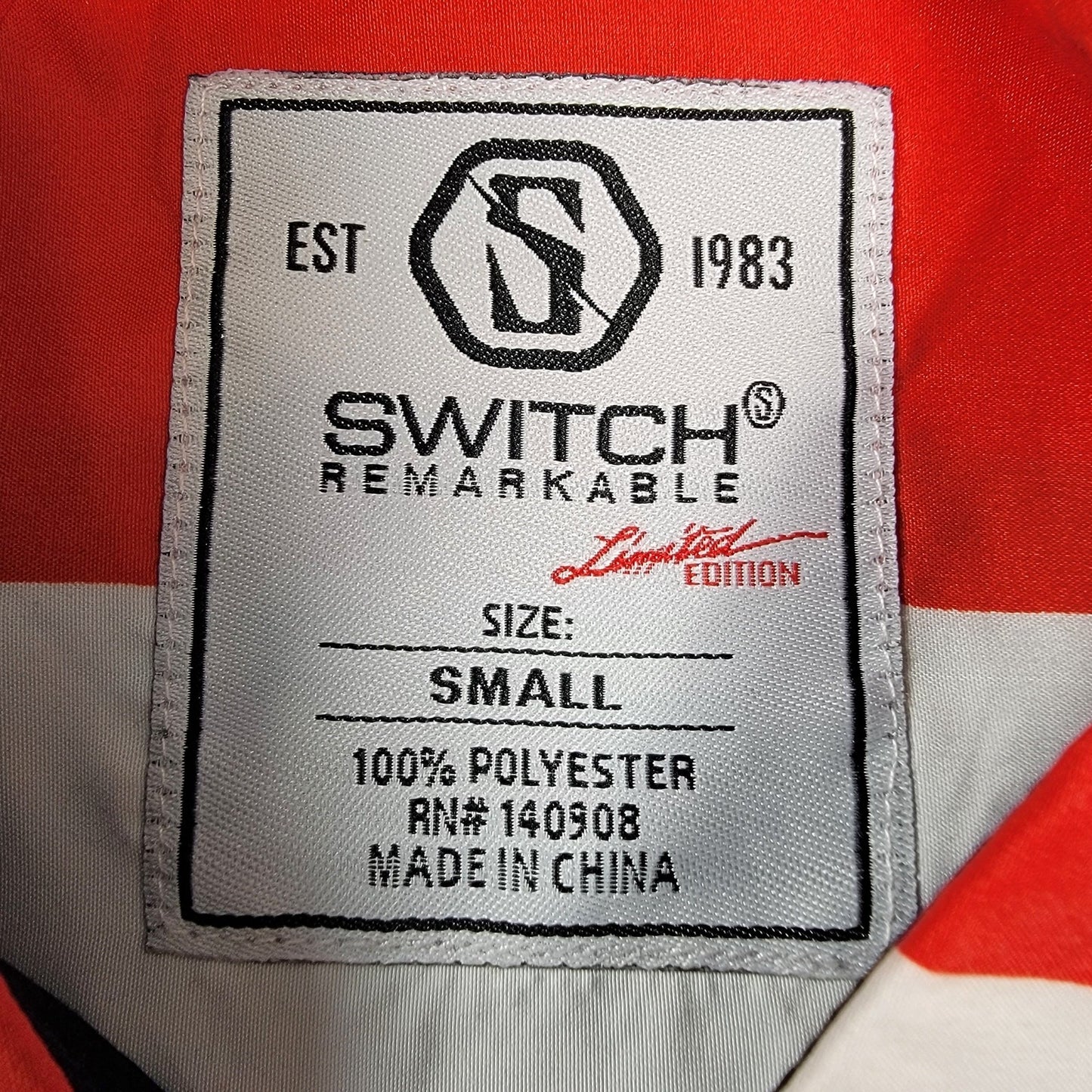 Men's Switch MultiStripe Short Sleeve Buttondown Red/White/Blue Sz S NWT