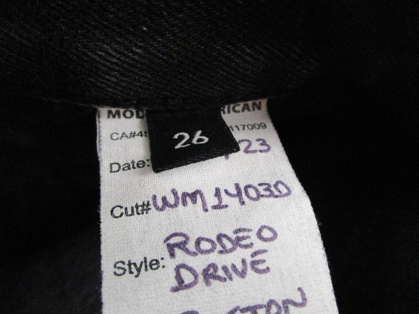 Modern American Rodeo Drive Jeans Womens 26 Black Straight Leg Salem Boston 14769