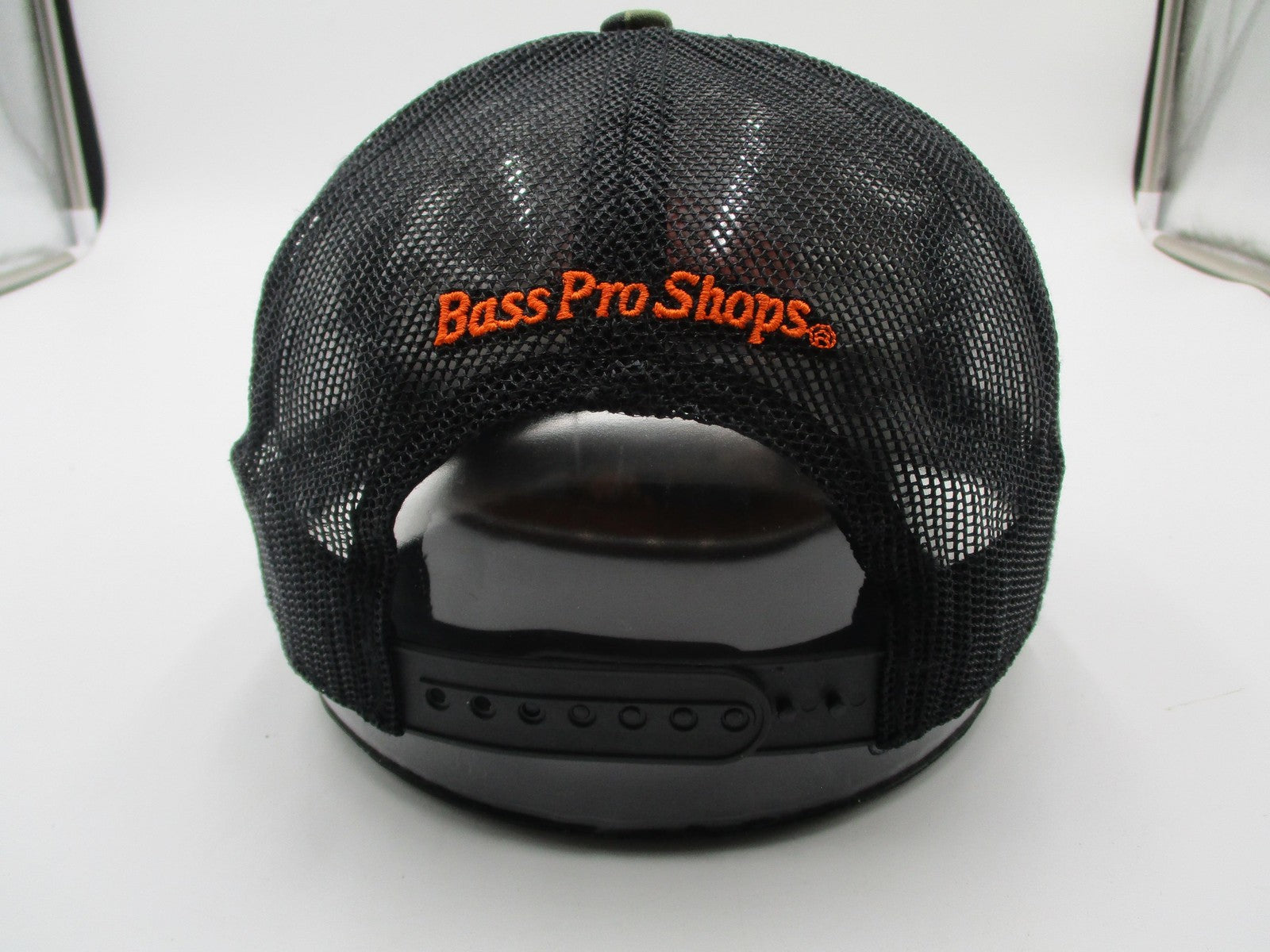 Bass Pro Shops Hat Cap Snap Back One Size Green Camo Trucker Mesh Patch Mens5
