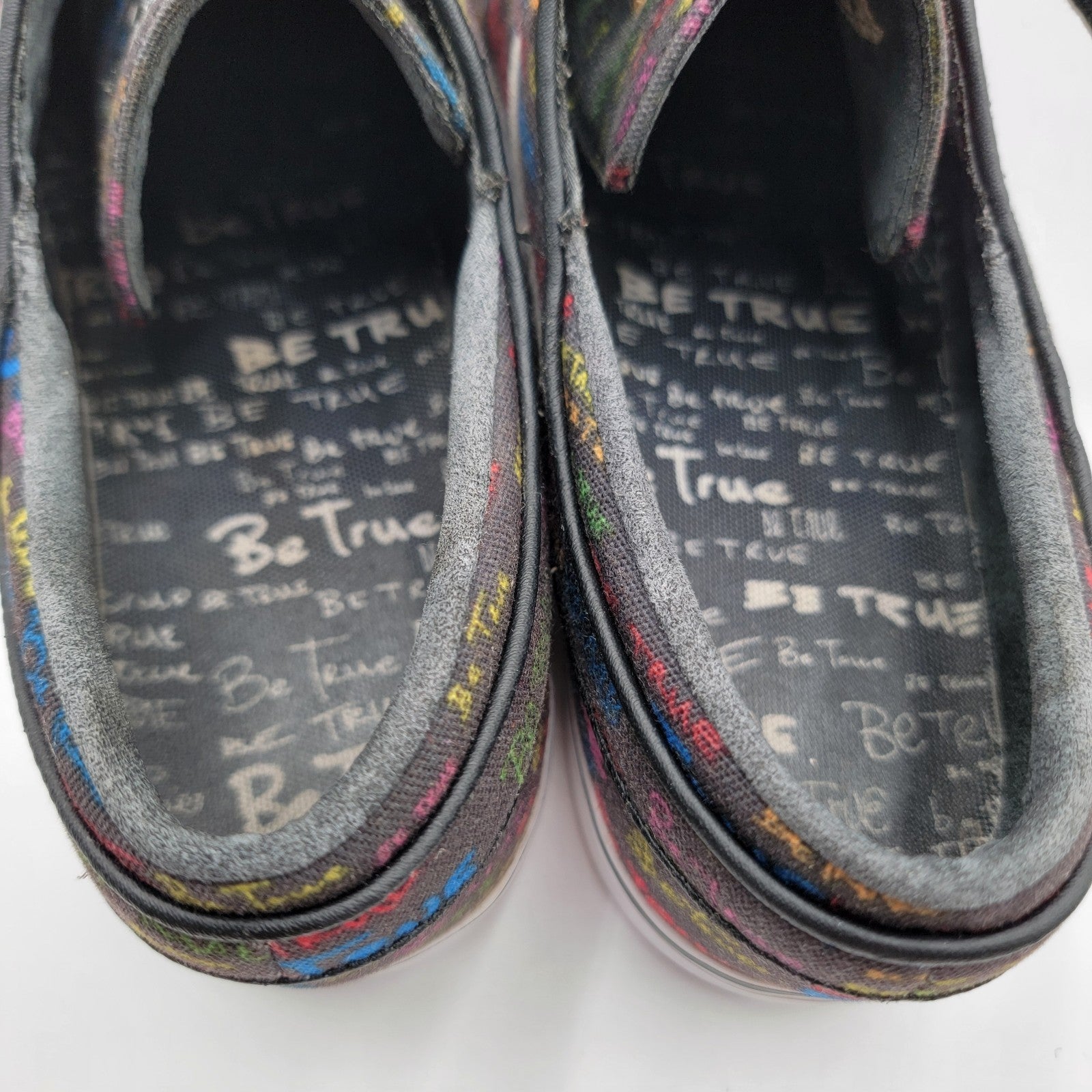 Size 13  Nike Zoom Stefan Janoski QS Be True 702981 009
