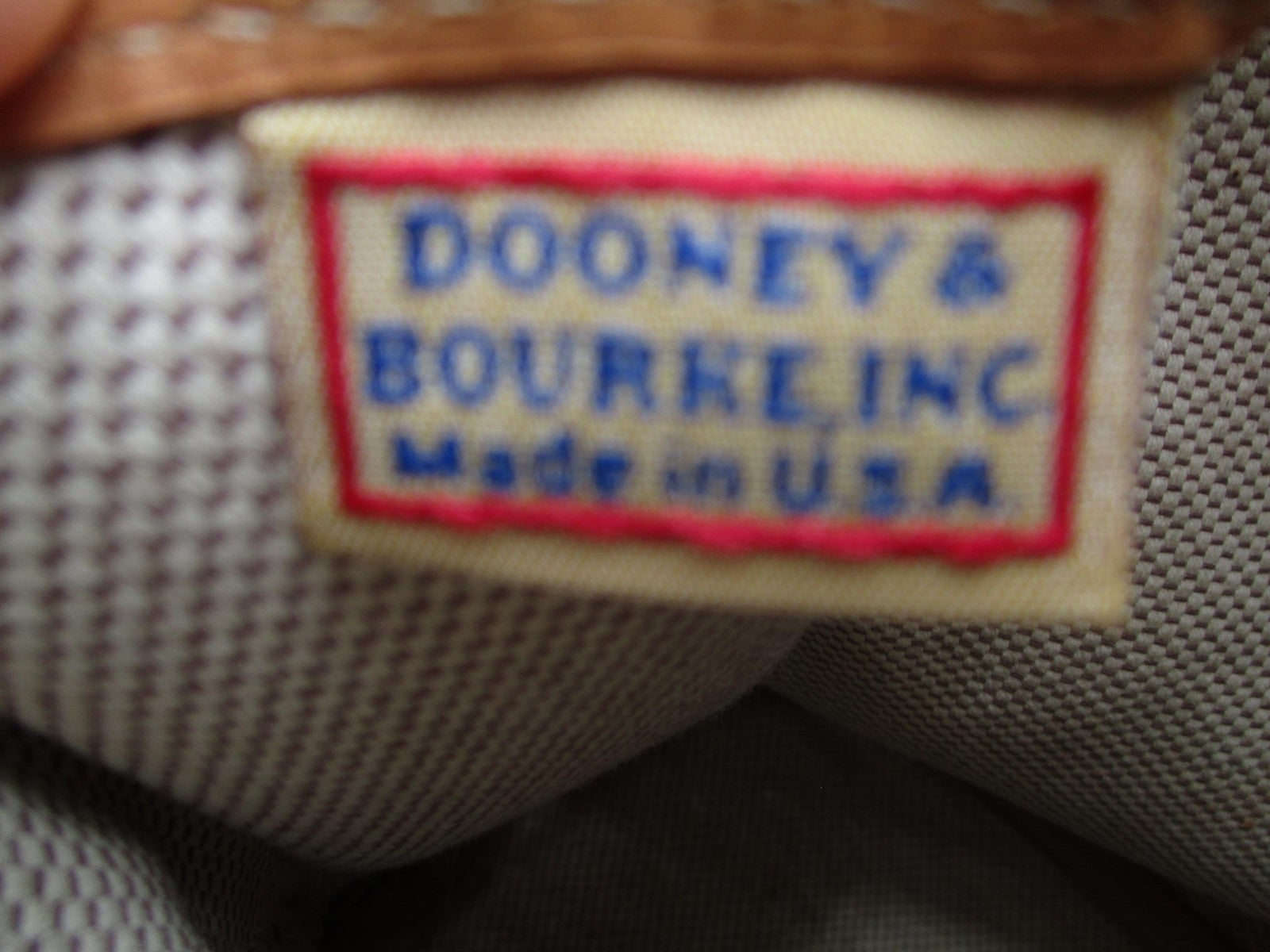 Vintage Dooney & Bourke Satchel Bag Womens Medium Brown Monogram Canvas USA8