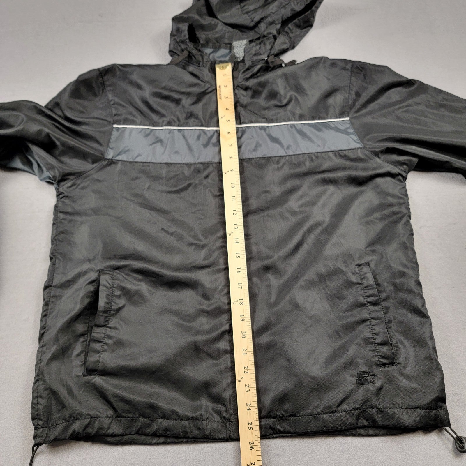Starter Black Hooded Windbreaker Jacket Men’s Large Preowned Zip Front