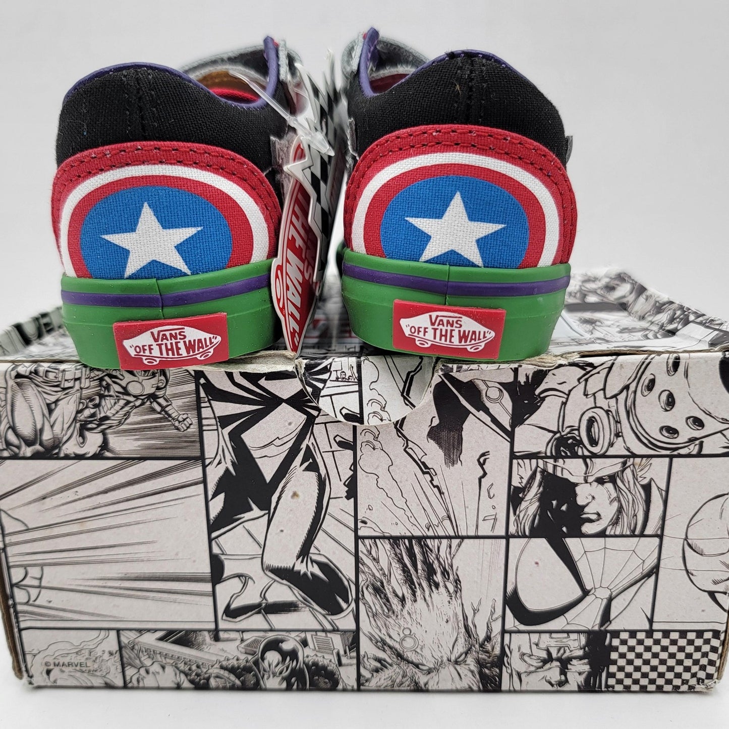 Vans Marvel Avengers Old Skool V Toddler Shoes 5 Captain America Hulk Wing NWT4