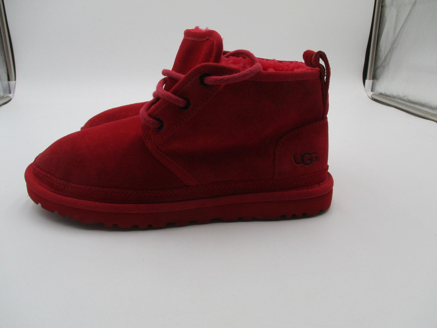 UGG Boots Womens Size 7 Red Suede Sheepskin Lined Ankle Chukka 10942692