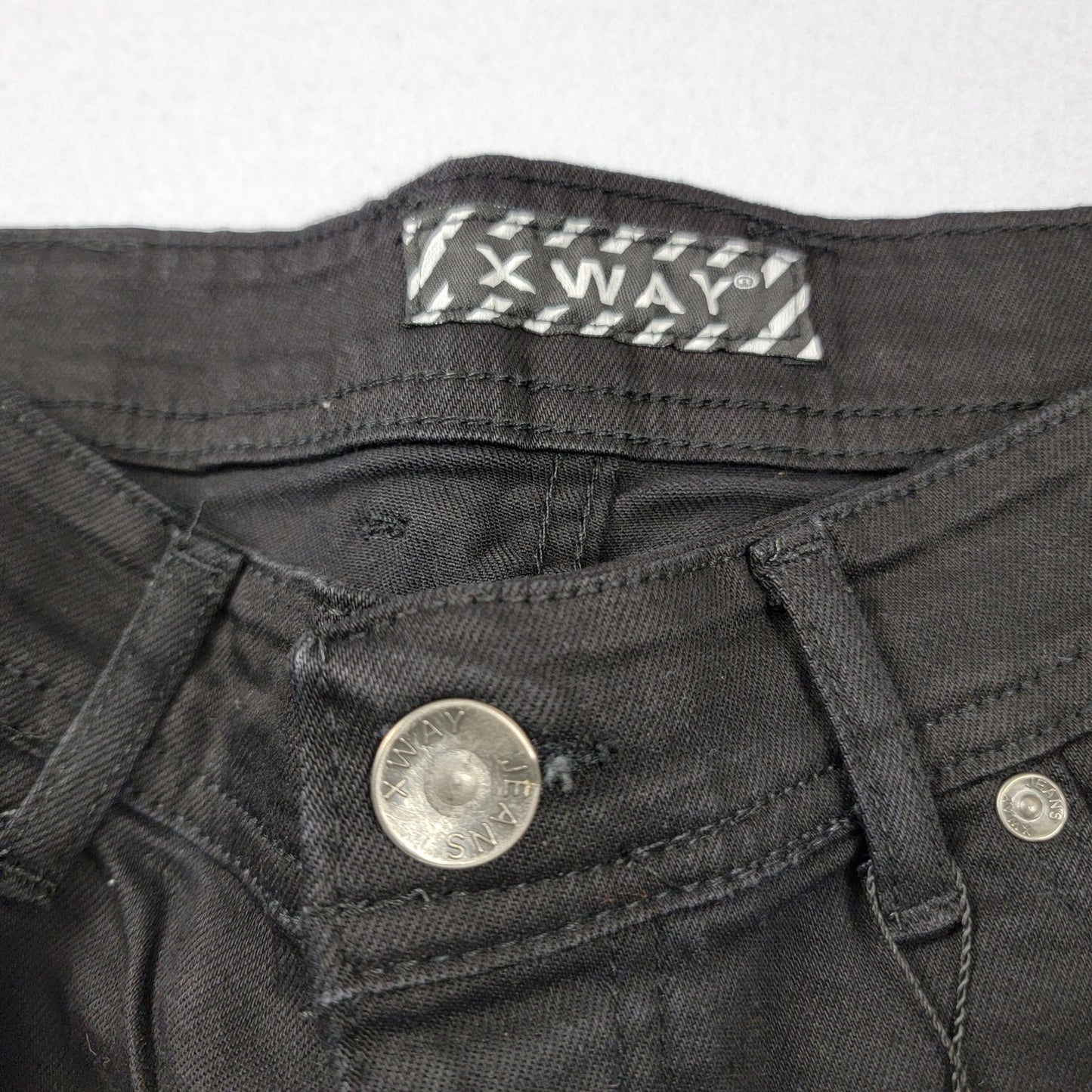 X WAY Jeans Mens 31 Black Graphic Skinny Denim Skull Wolf 61161