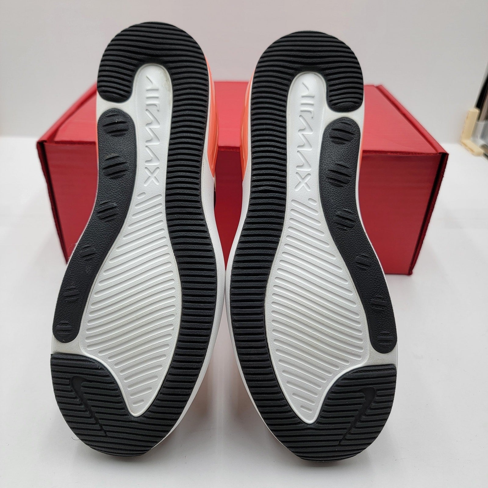 Nike Wmns Air Max Dia SE 'Pale Ivory' Sz 9.5 (252) AR74101015