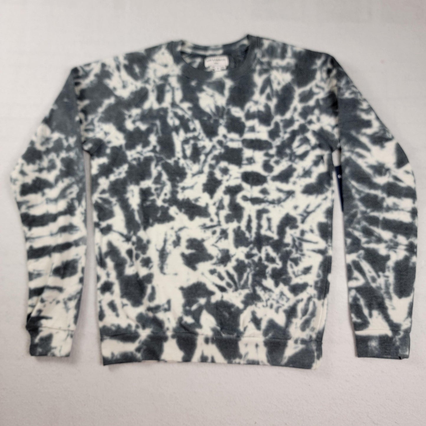 2 Pack Page & Tuttle/Surf & Swim Co Pullovers Gray & Tie Dye Sz S