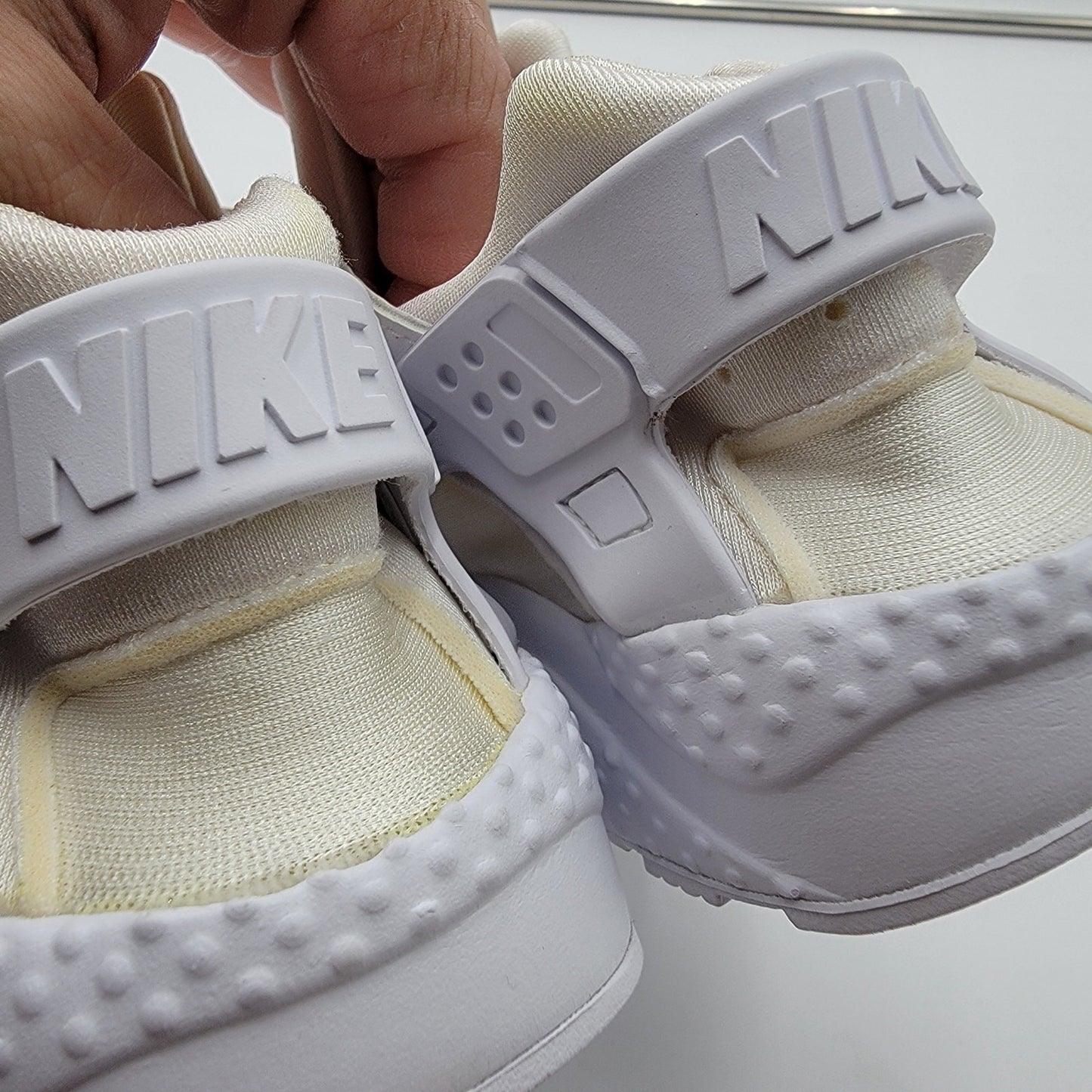 Nike Huarache Run PS 'White' Sz 2Y 7049491107