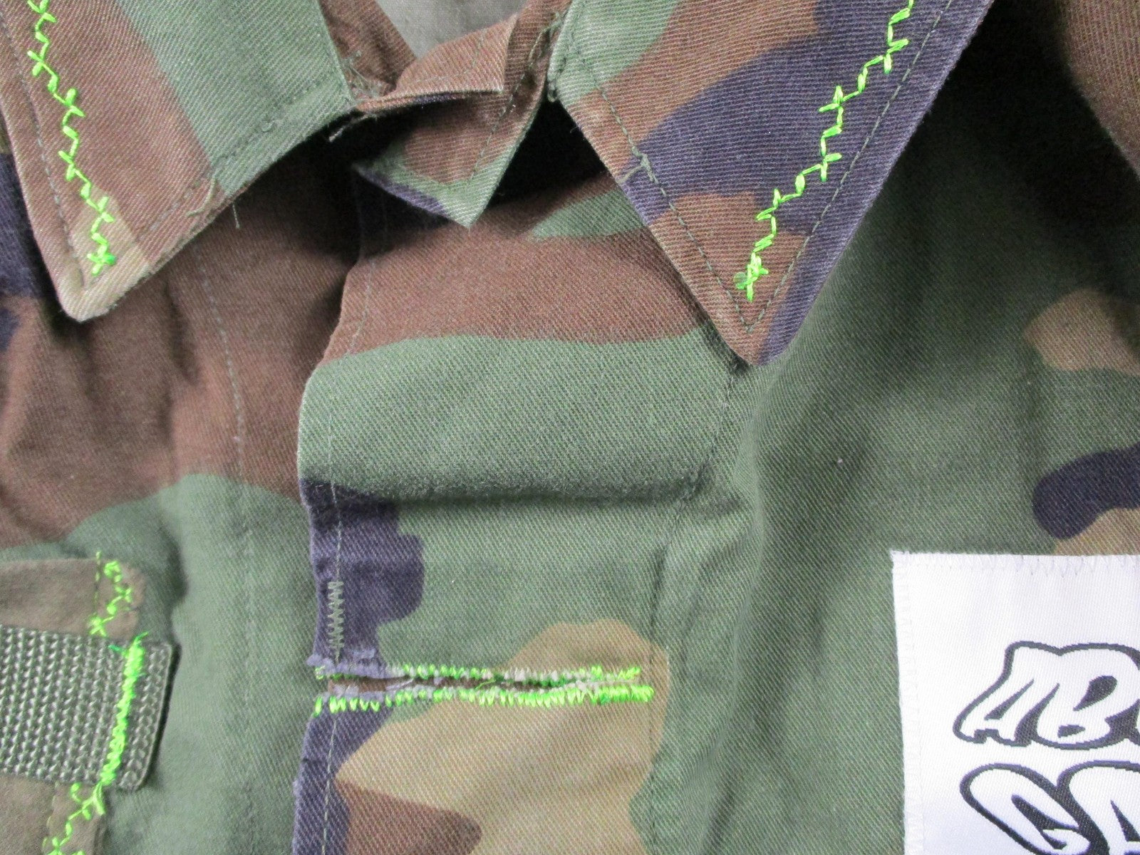 Aboves Garden Custom Jacket Mens XLT Green Camo Military Skull Dragon Patchwork8