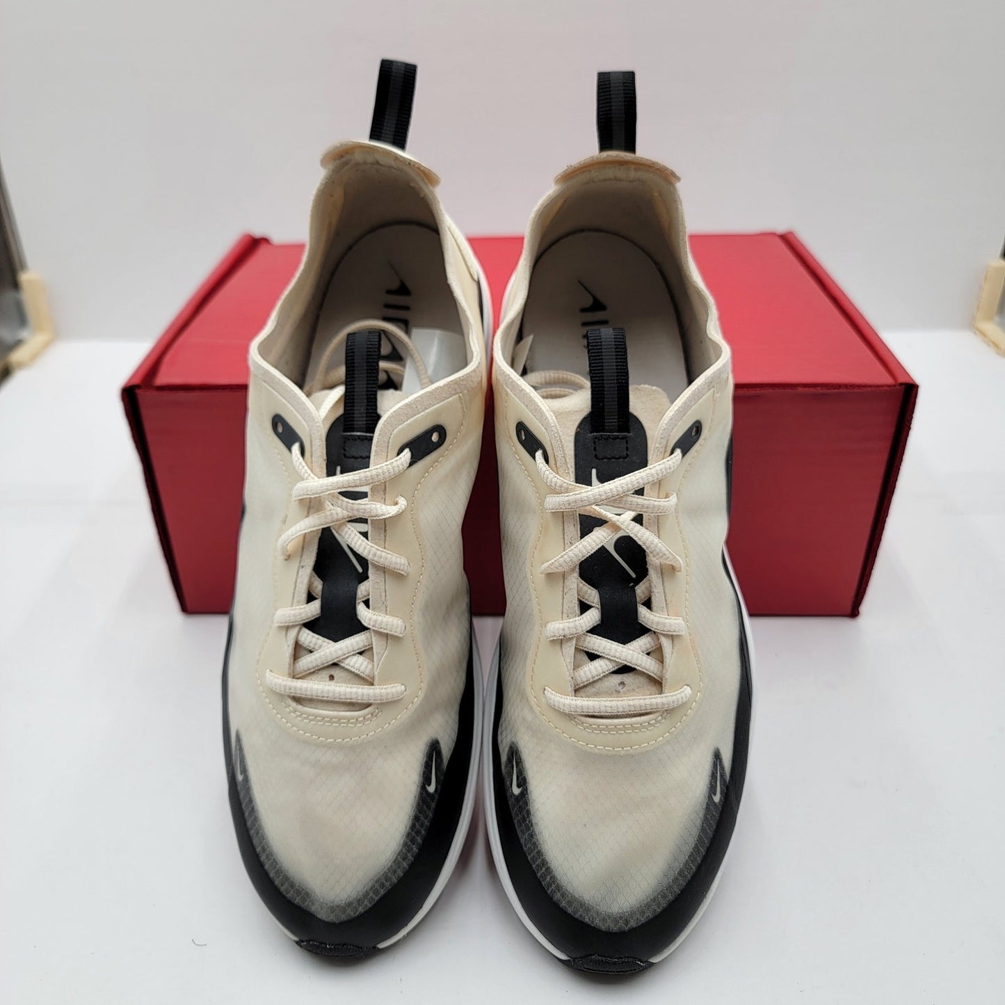 Nike Wmns Air Max Dia SE 'Pale Ivory' Sz 9.5 (252) AR74101014