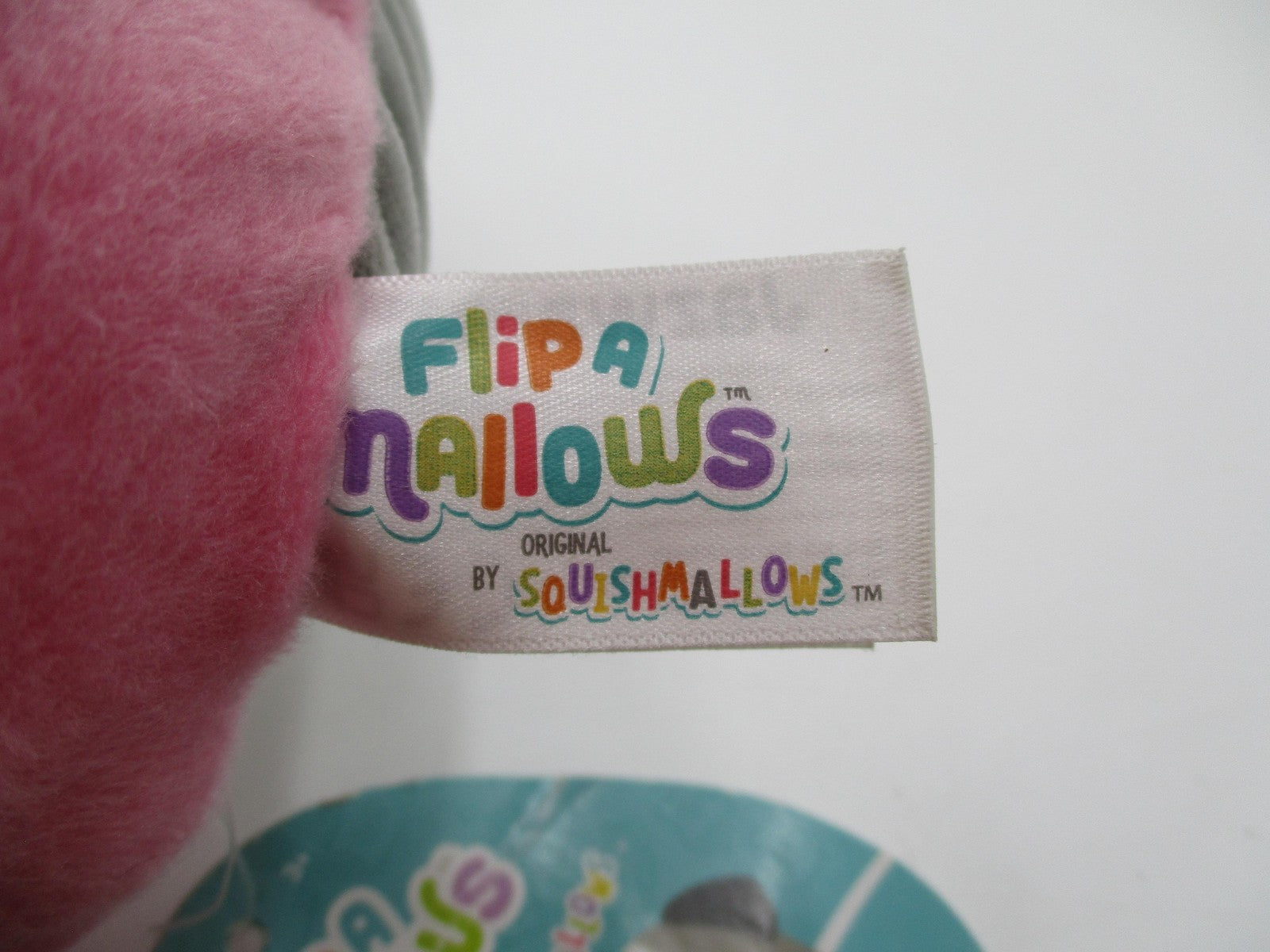 Squishmallows FlipaMallows Geraldine Malu Cat Plush Small Pink Gray Reversible3