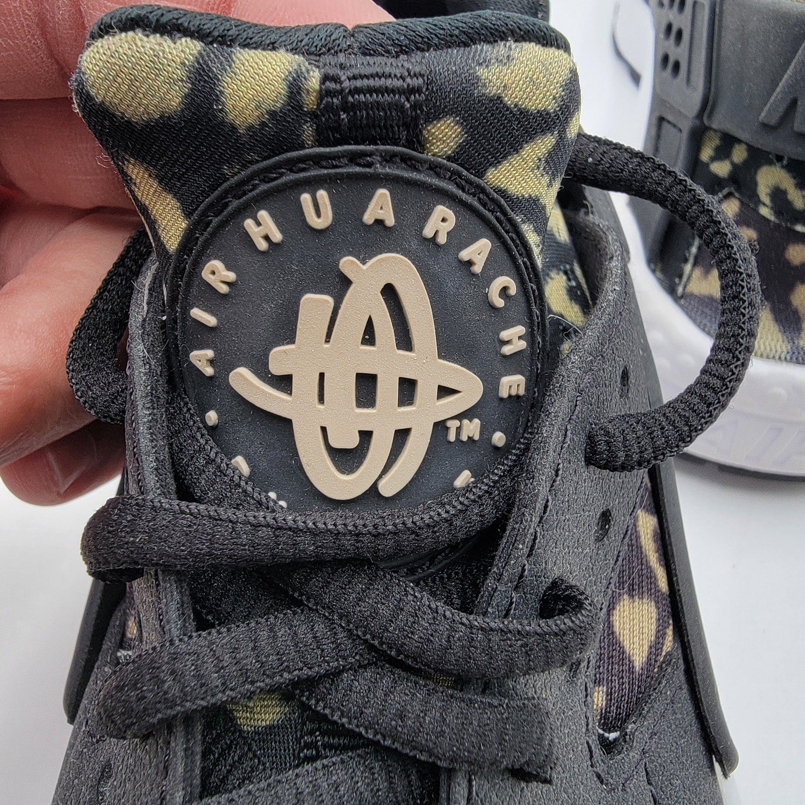 Nike Wmns Air Huarache Print 'Leopard' Sz 5.5 725076-0075