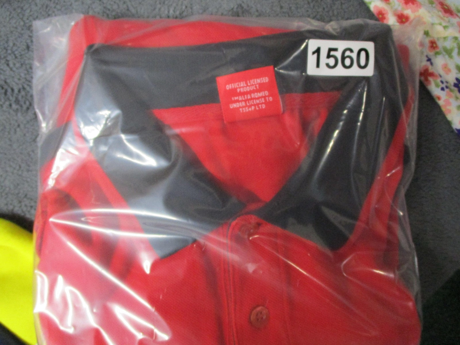 Alfa Romeo Polo Shirt Men 2XL Red Black Short Sleeve Racing Automotive Logo 156012